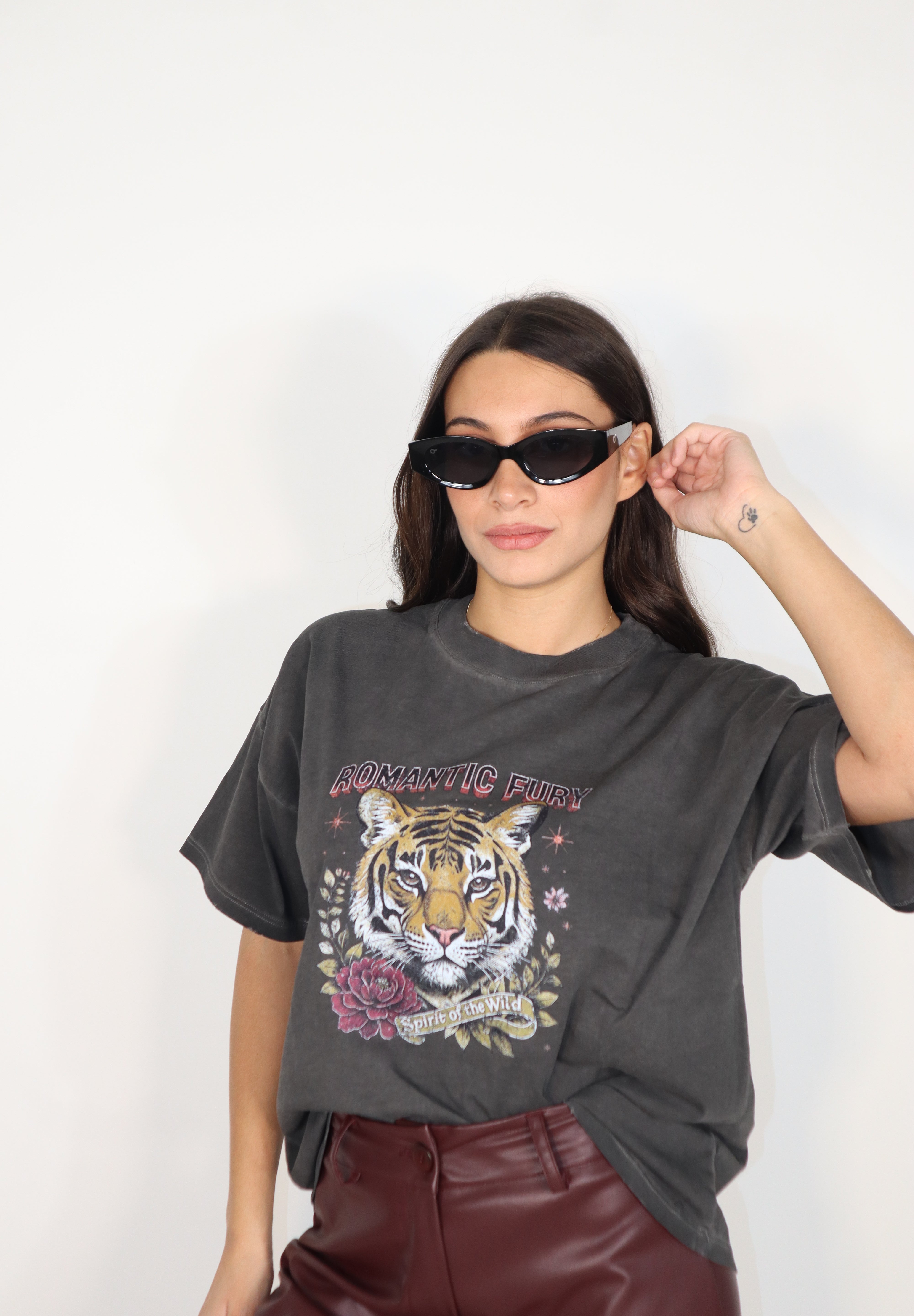 T-SHIRT ROMANTIC FURY