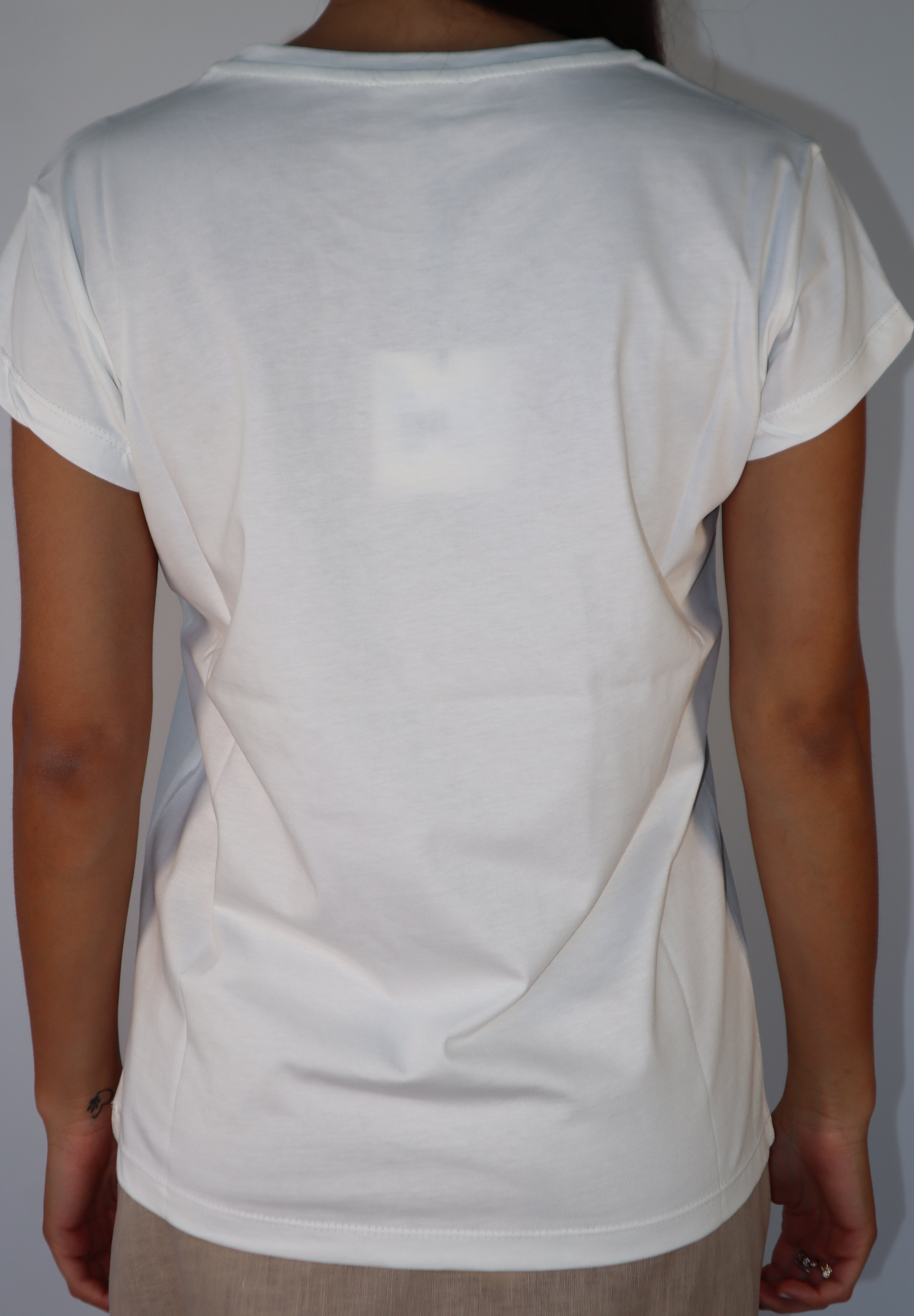 T-SHIRT HUG