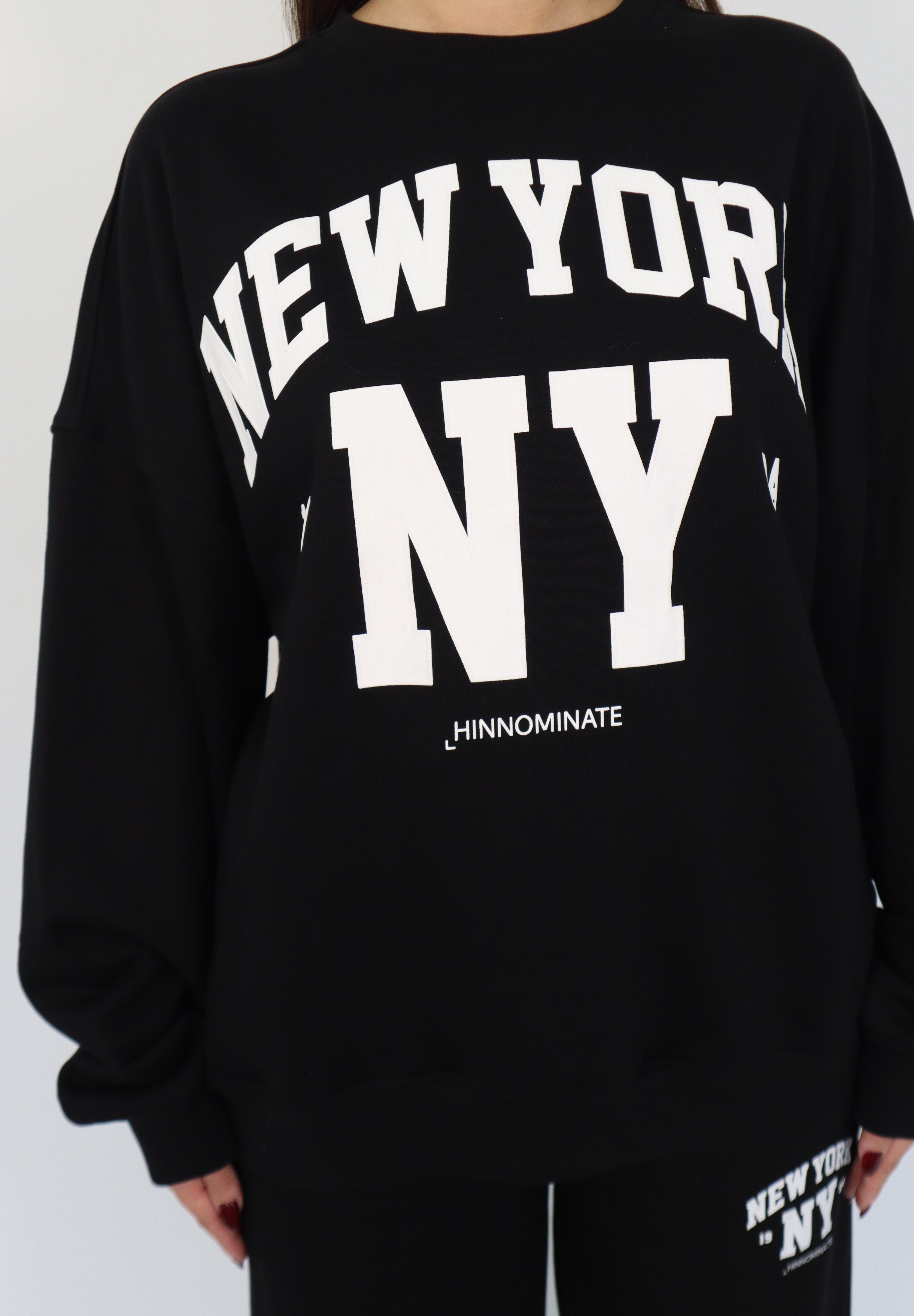 OVER NEW YORK CREW NECK SWEATSHIRT