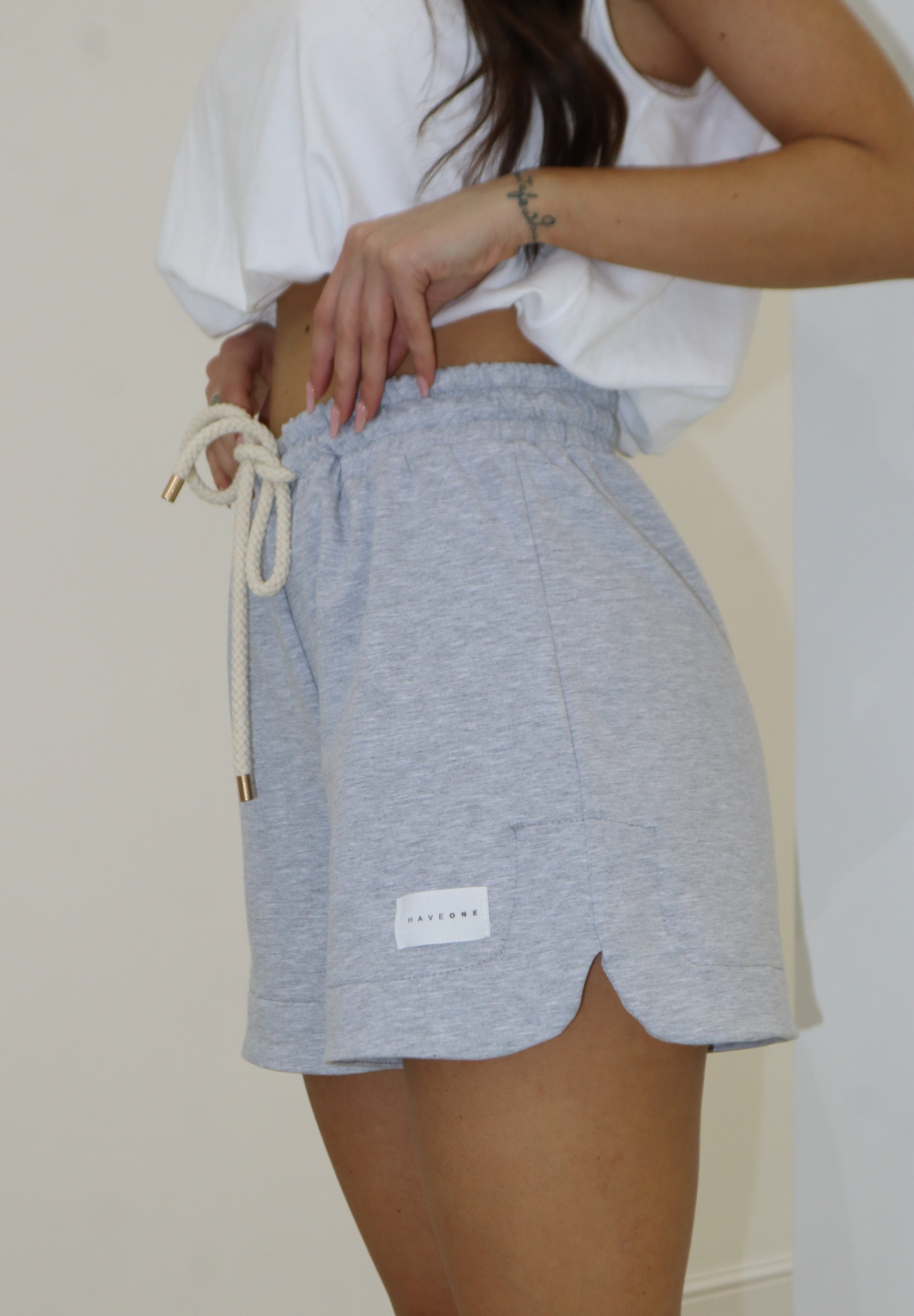 SHORTS GRAY