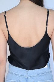 TOP SATIN