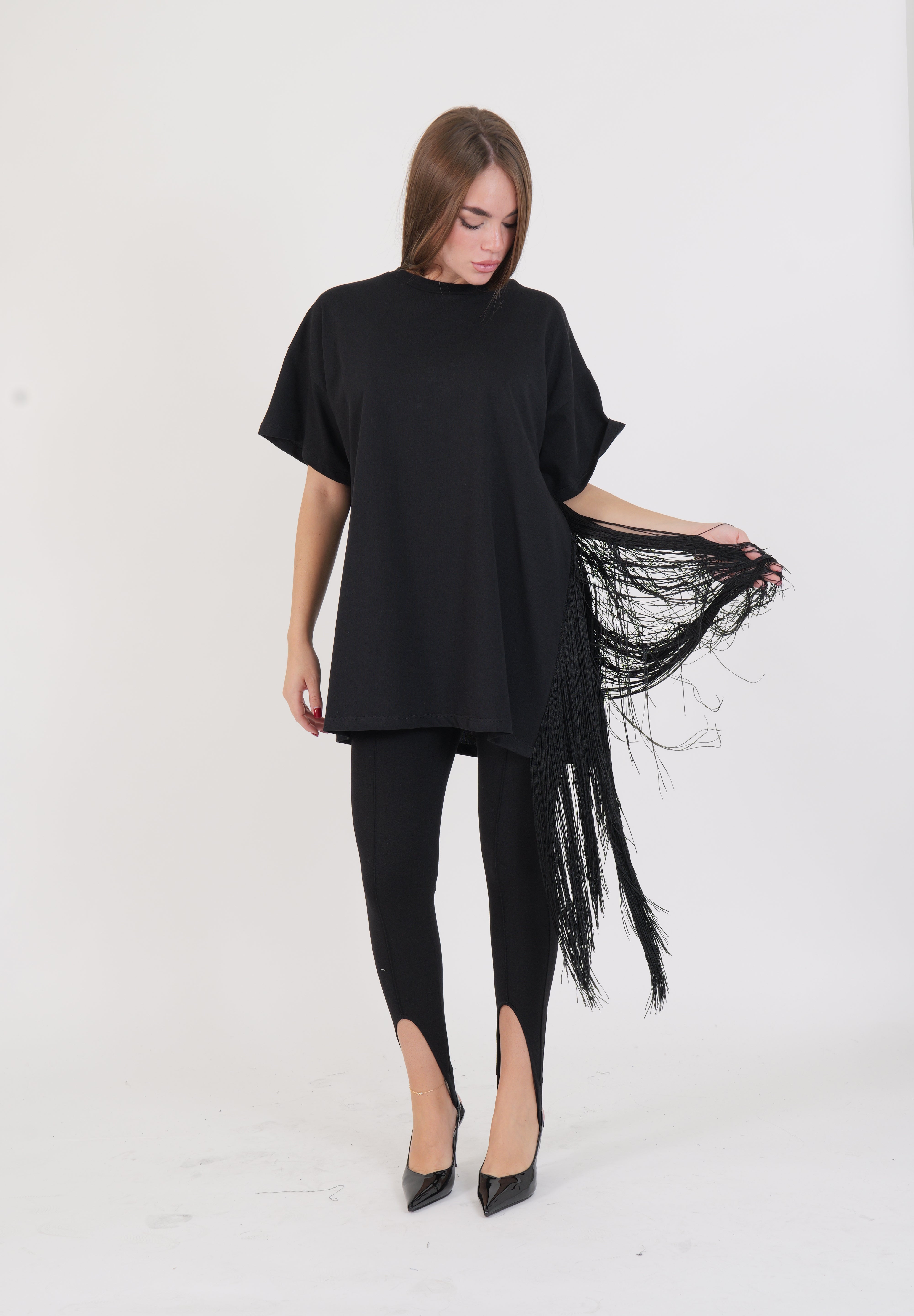T-SHIRT FRANGE NERA