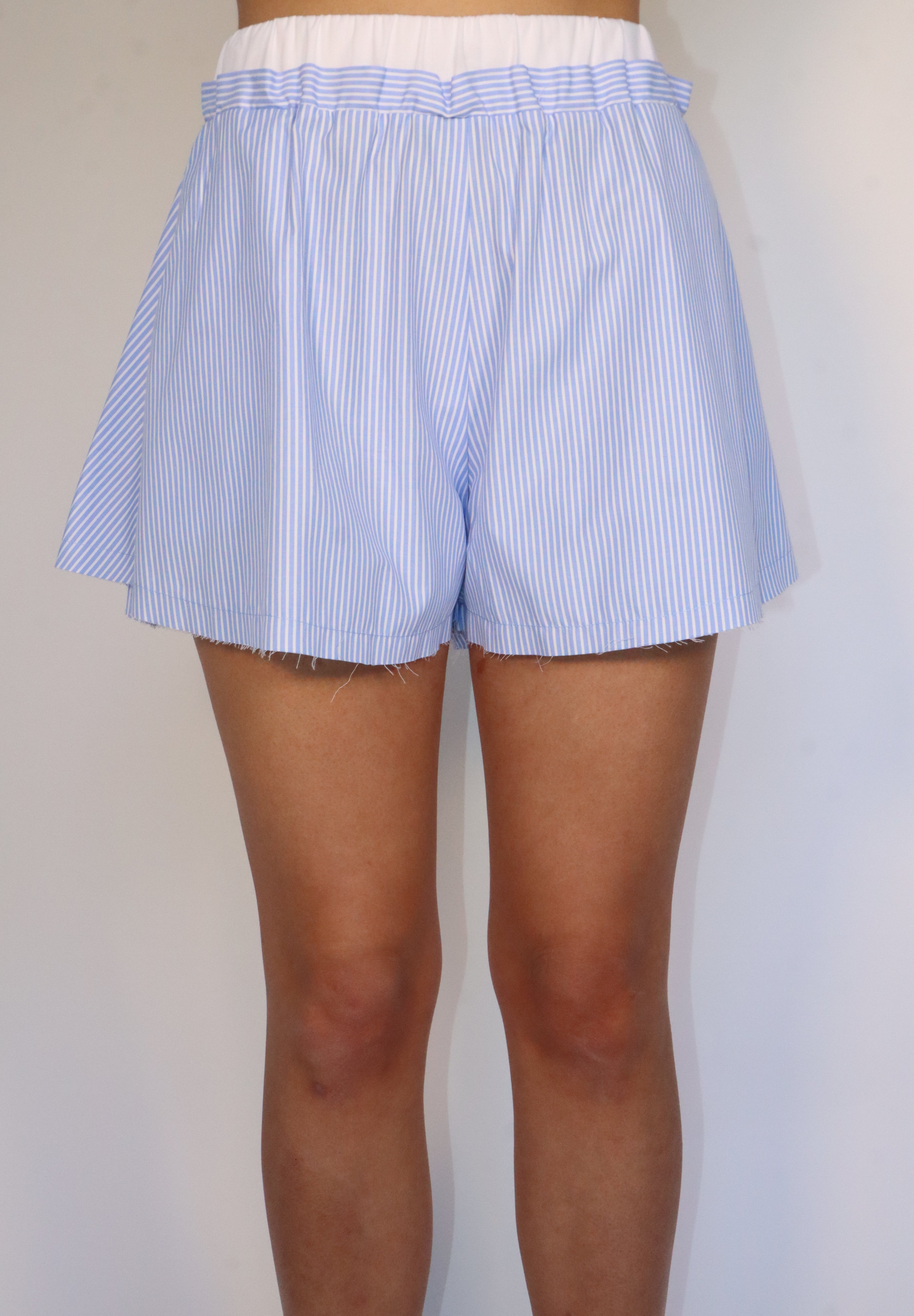 SHORT NINA