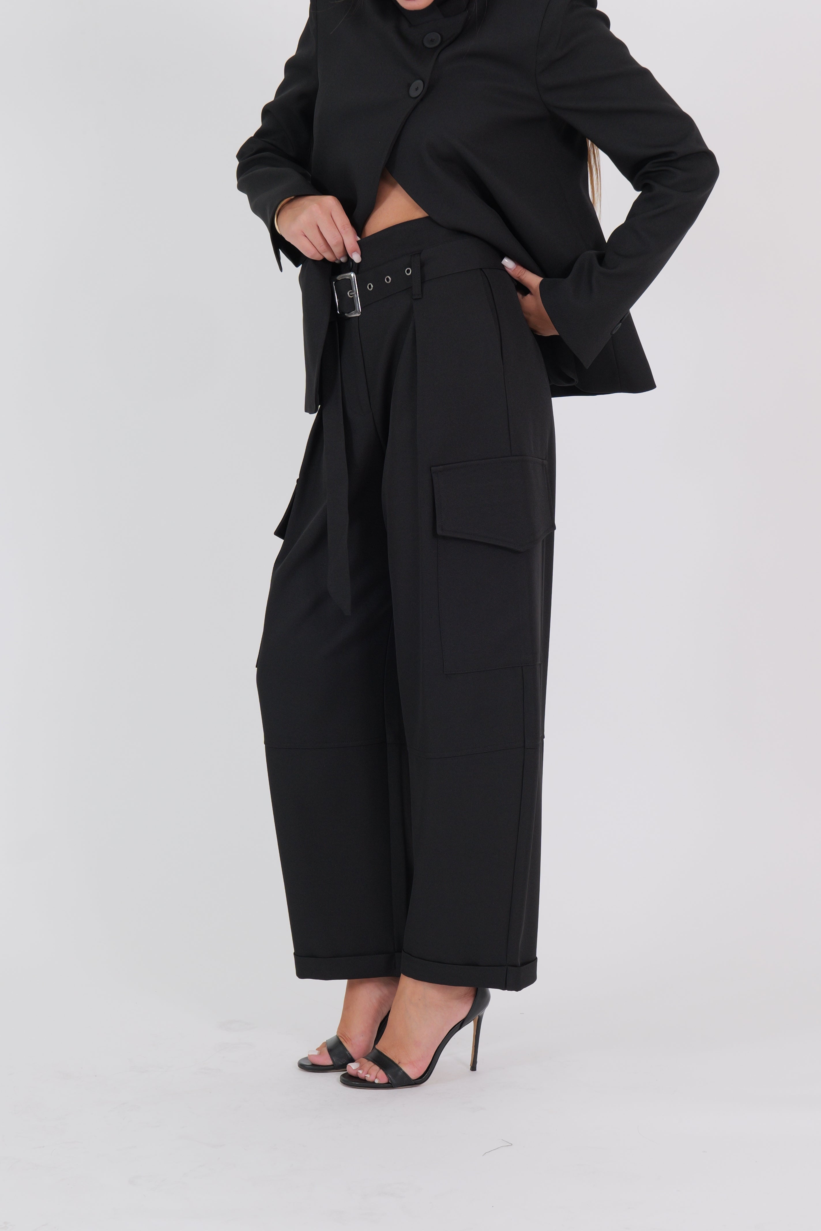 PANTALONE TASCONI NERO