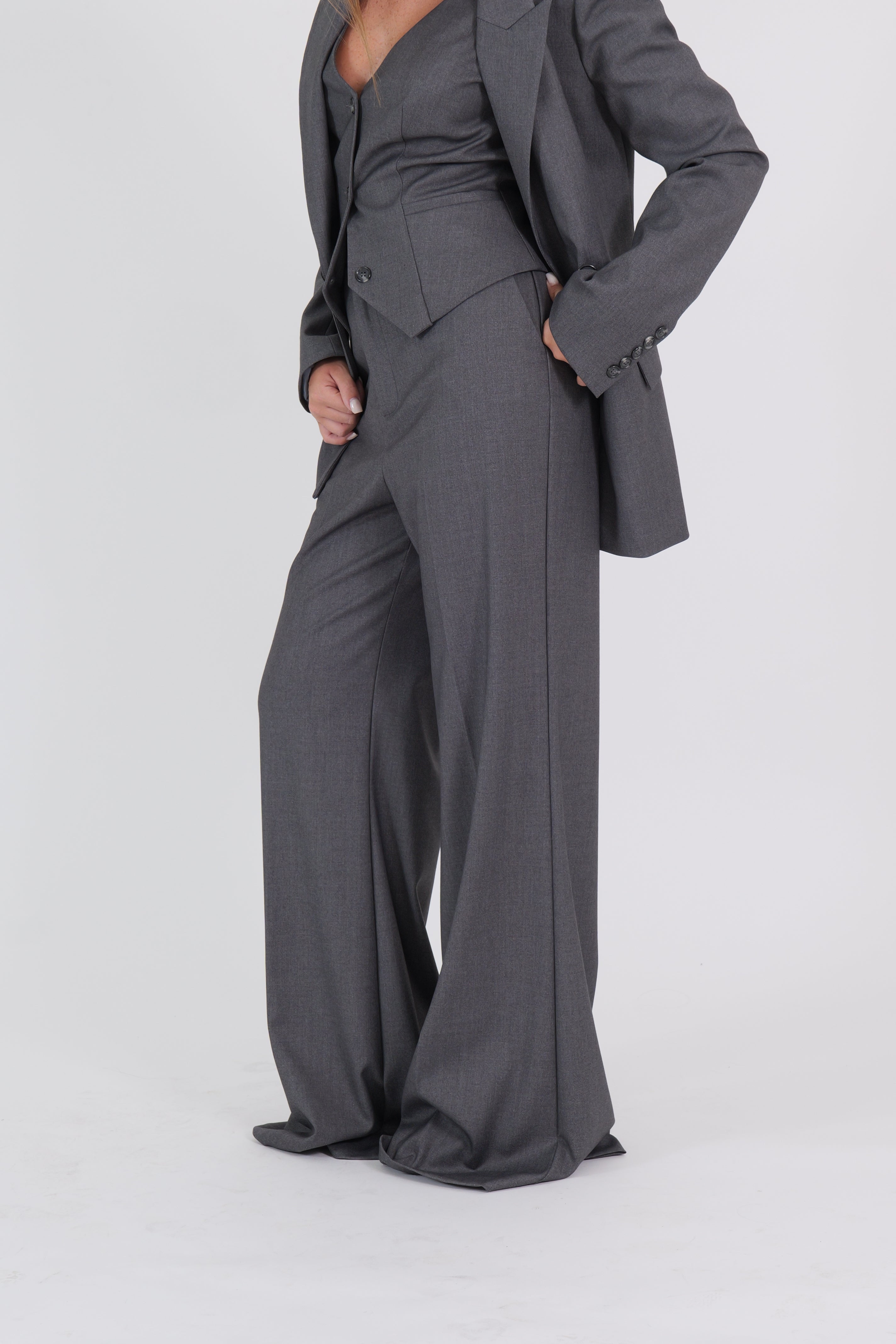 STRAIGHT RIO PANTS GRAY