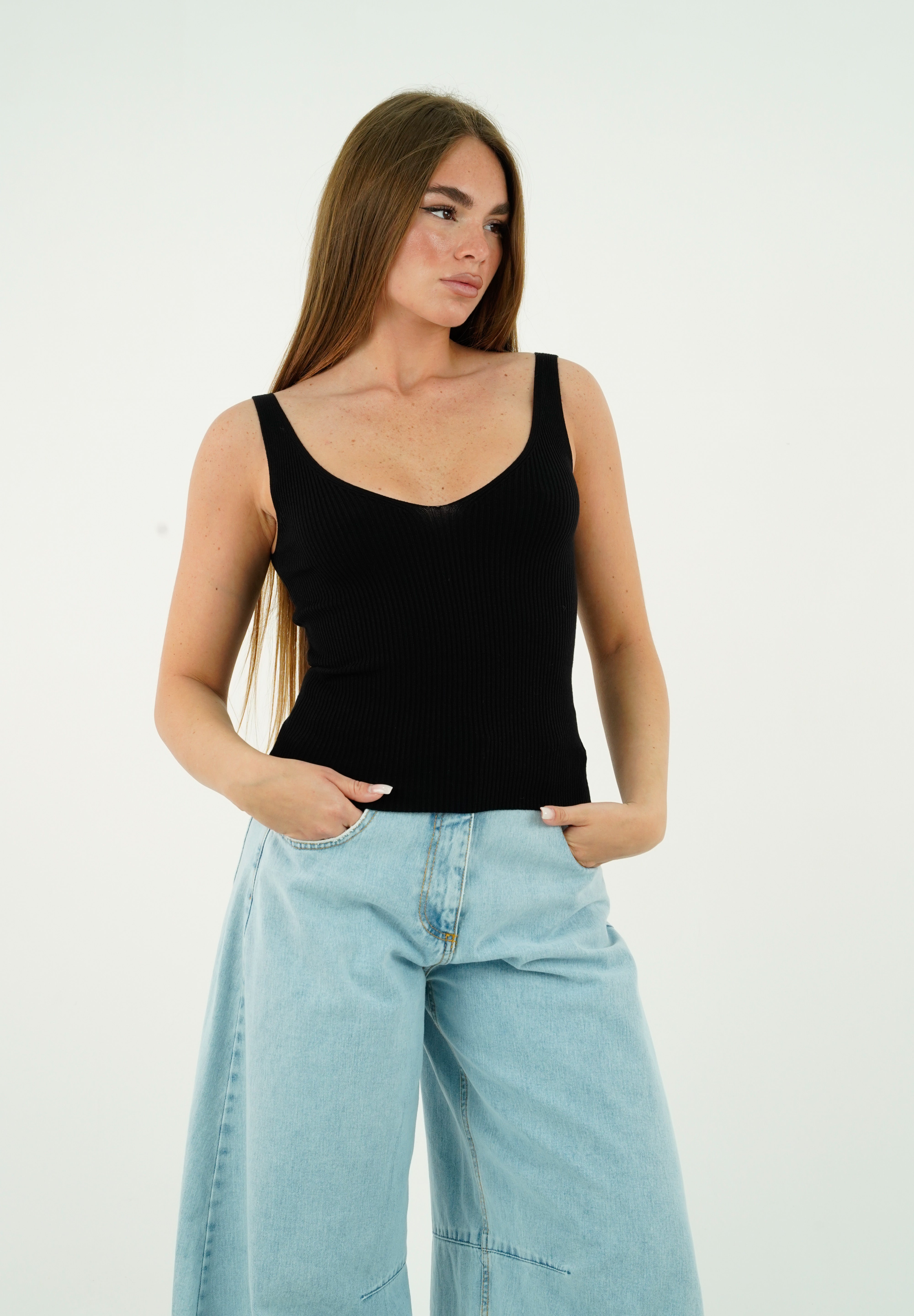 TOP COSTINE NERO