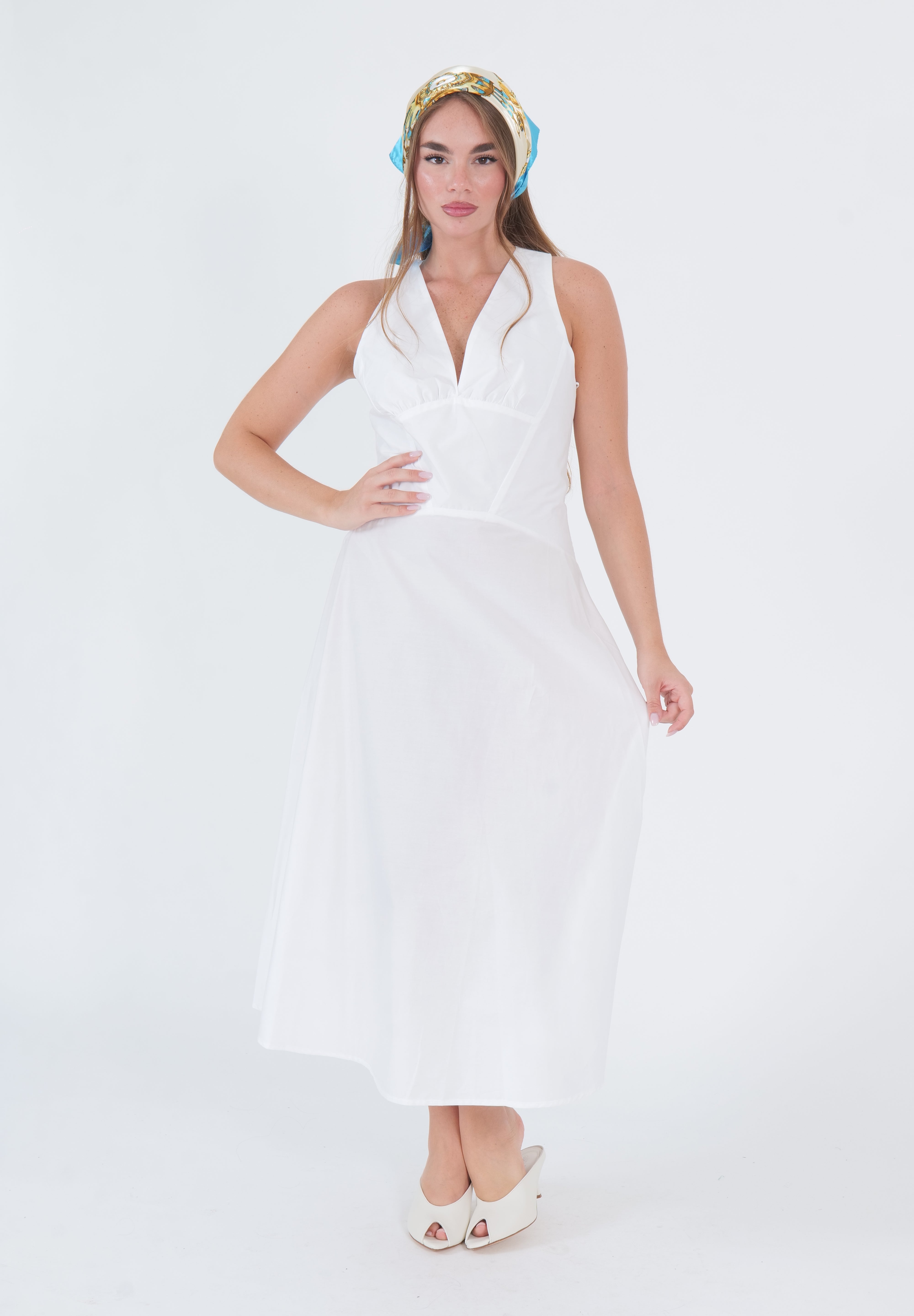 ABITO SCOLLO V BIANCO