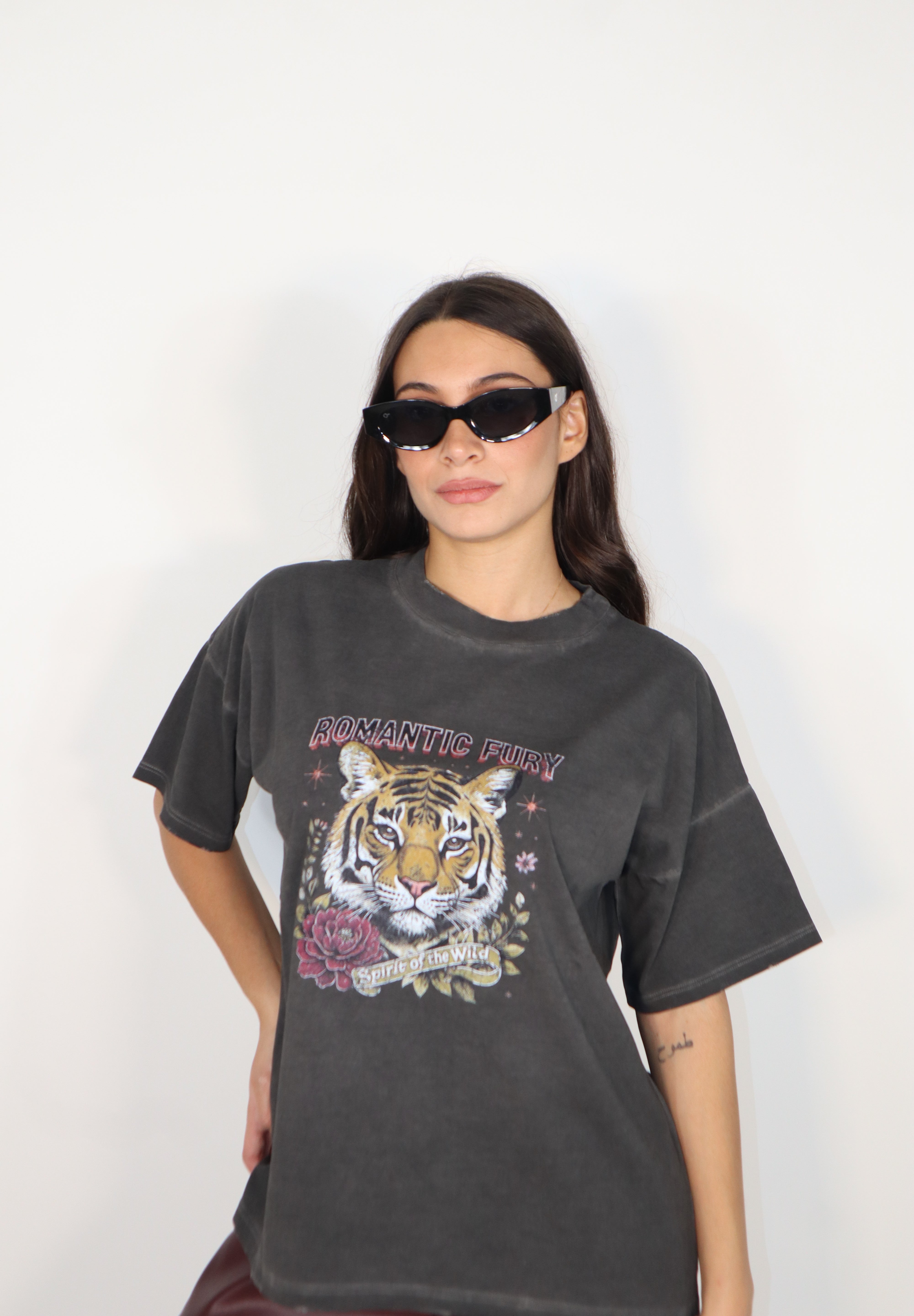 T-SHIRT ROMANTIC FURY