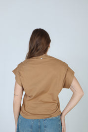 T-SHIRT CARLY CAMMELLO