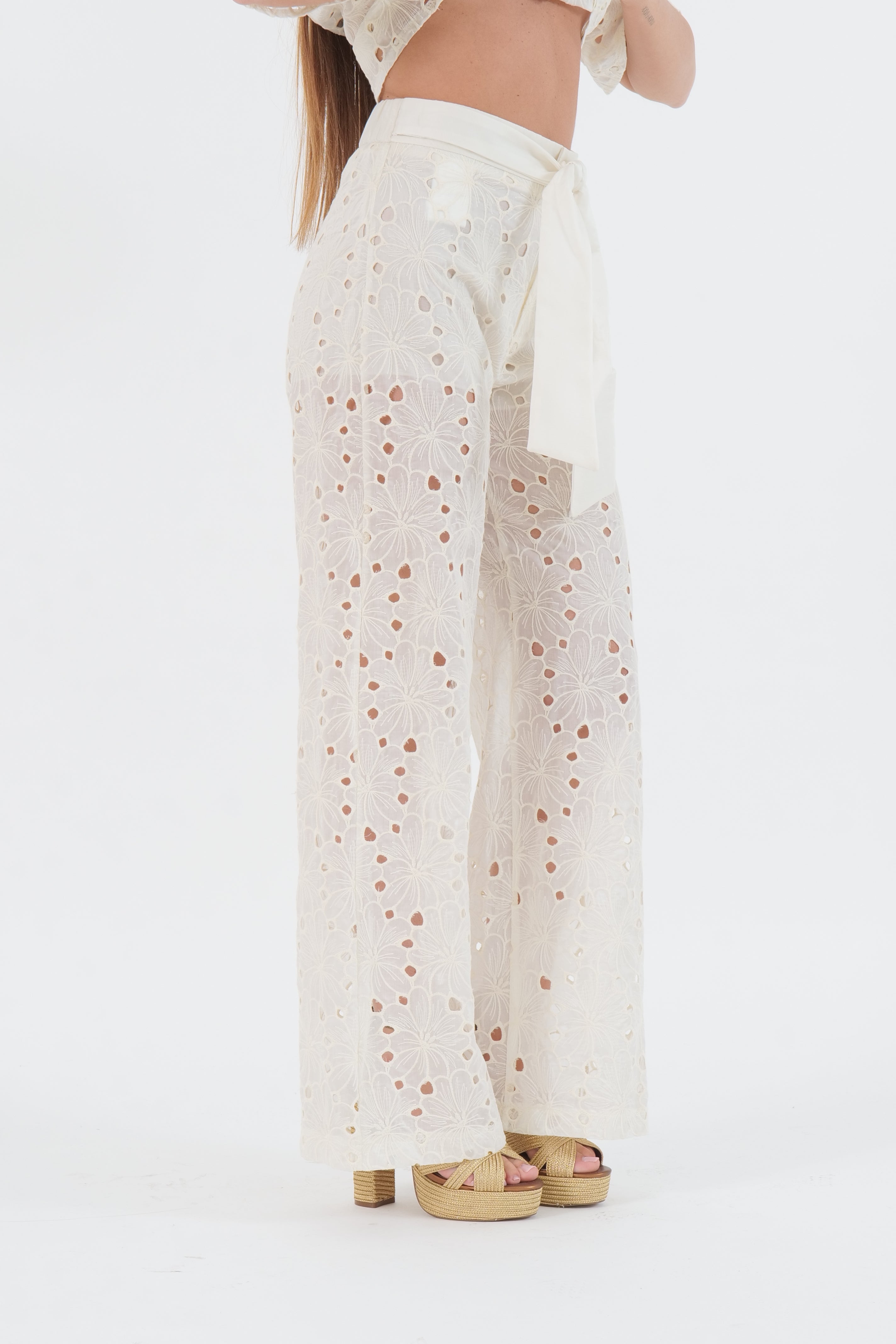 PANTALONE RICAMO BURRO