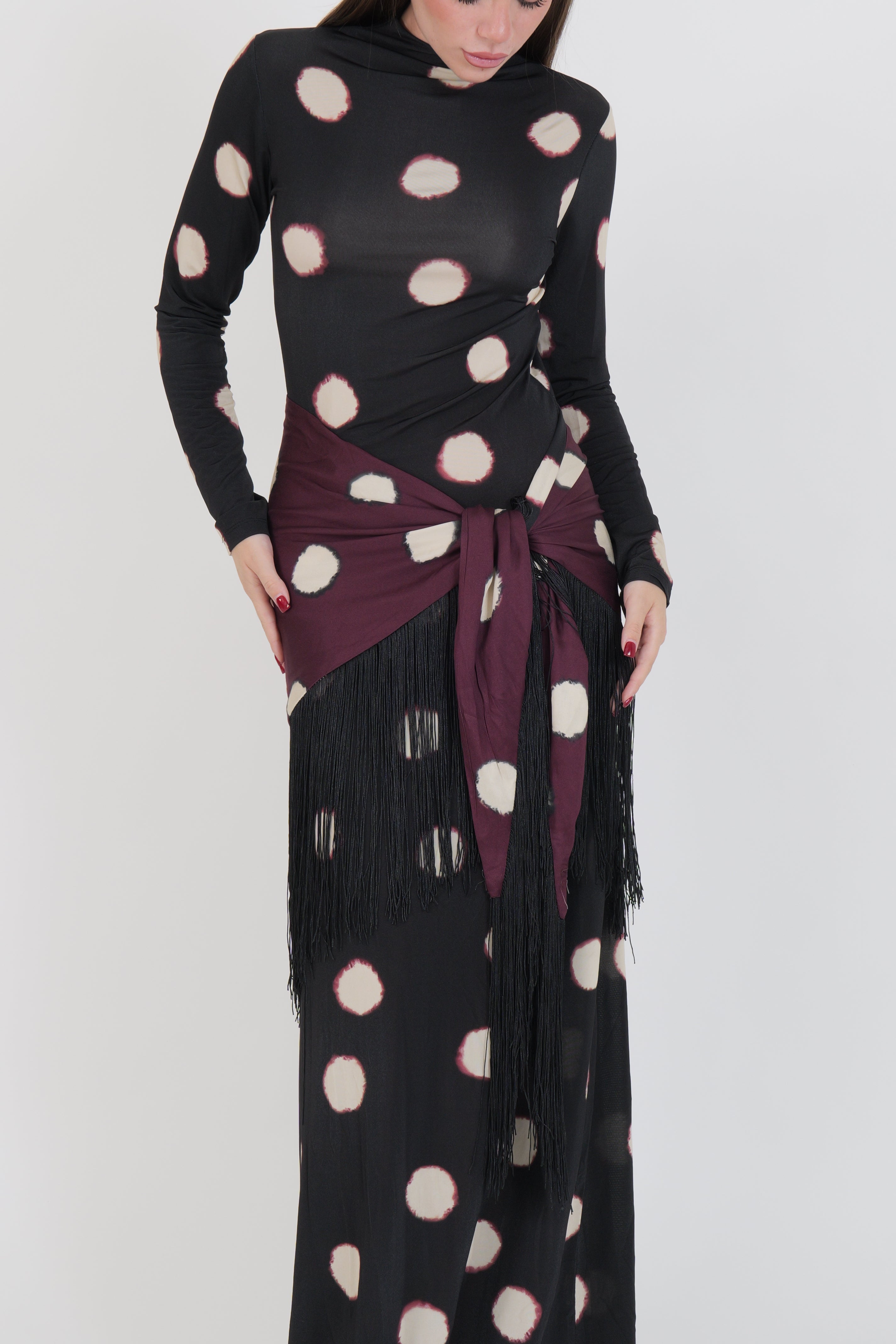 PAREO NERO/BIANCO CON FRANGE