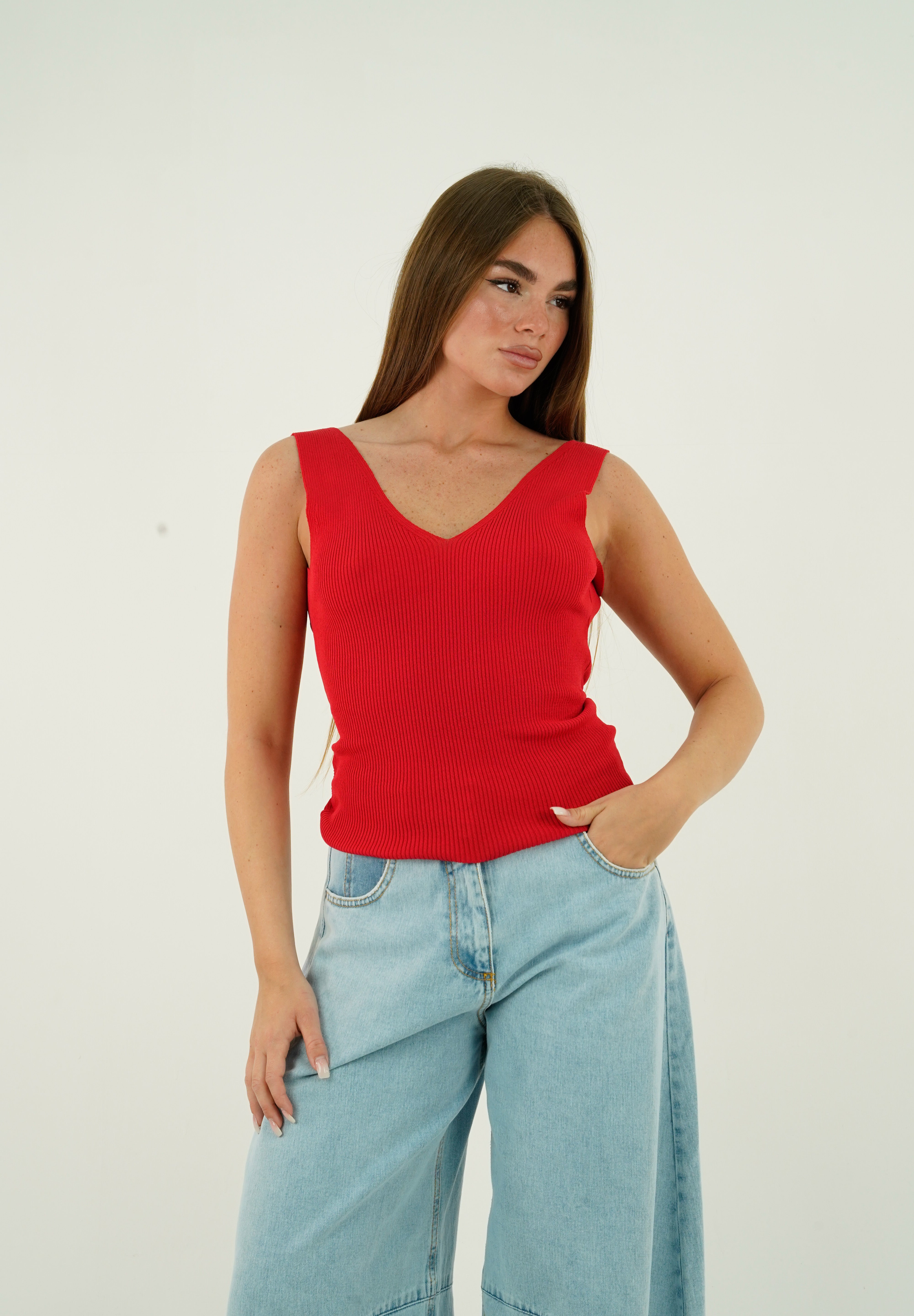 TOP SCOLLO V ROSSO