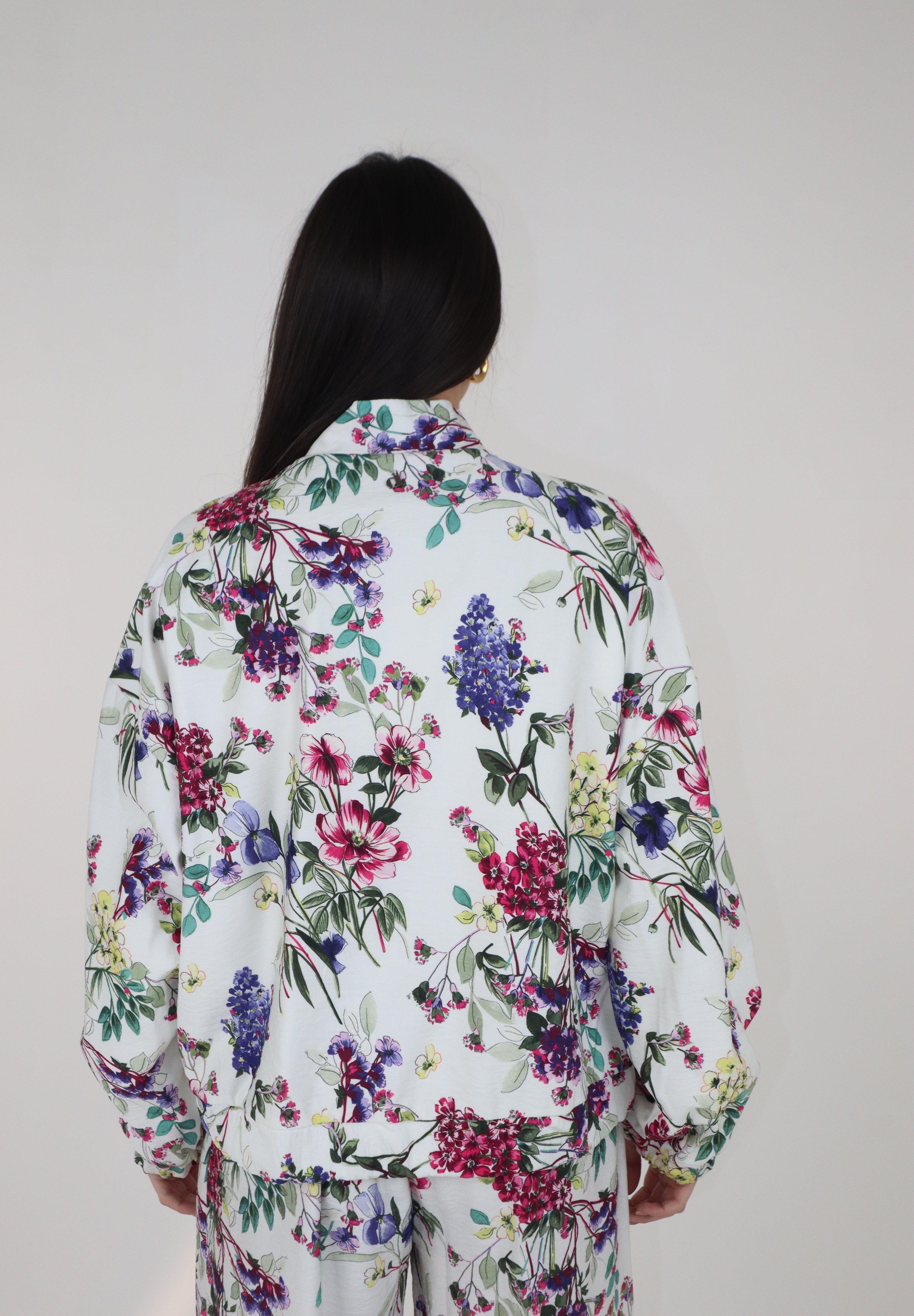 BOMBER FLOR