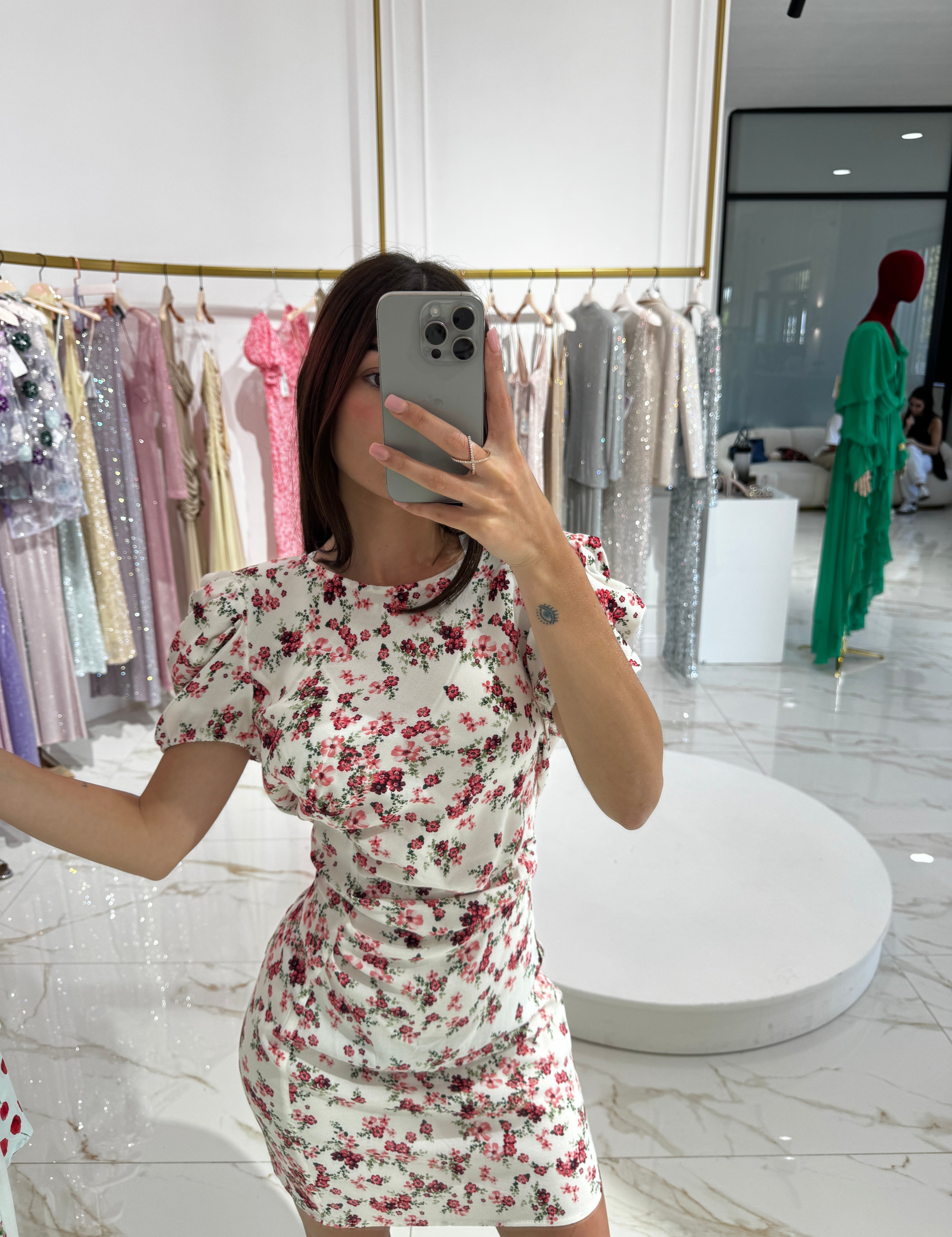 677D71B0-1319-4F25-8B49-C473346E2F25.jpg