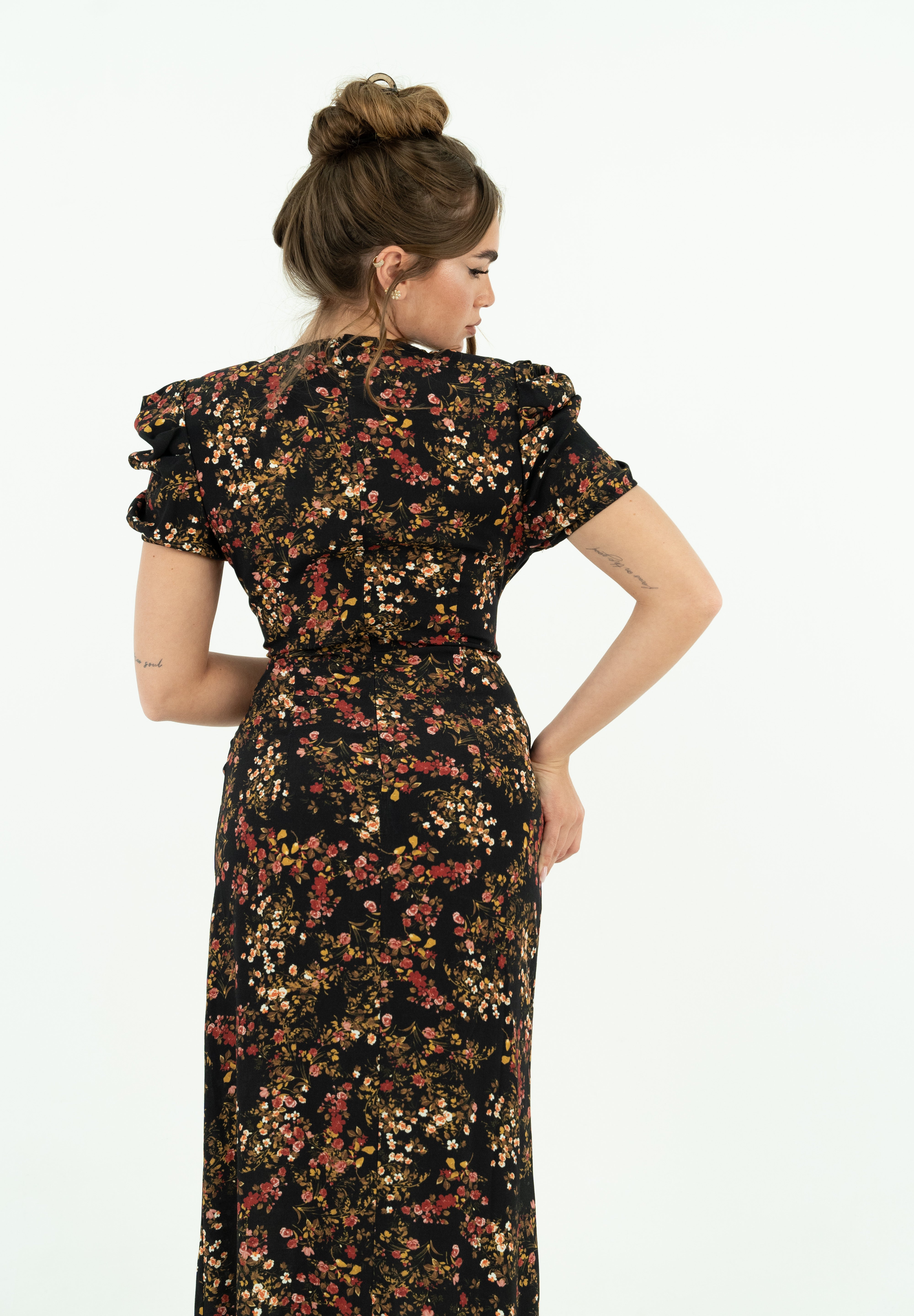DRESS FLOWERS BLACK