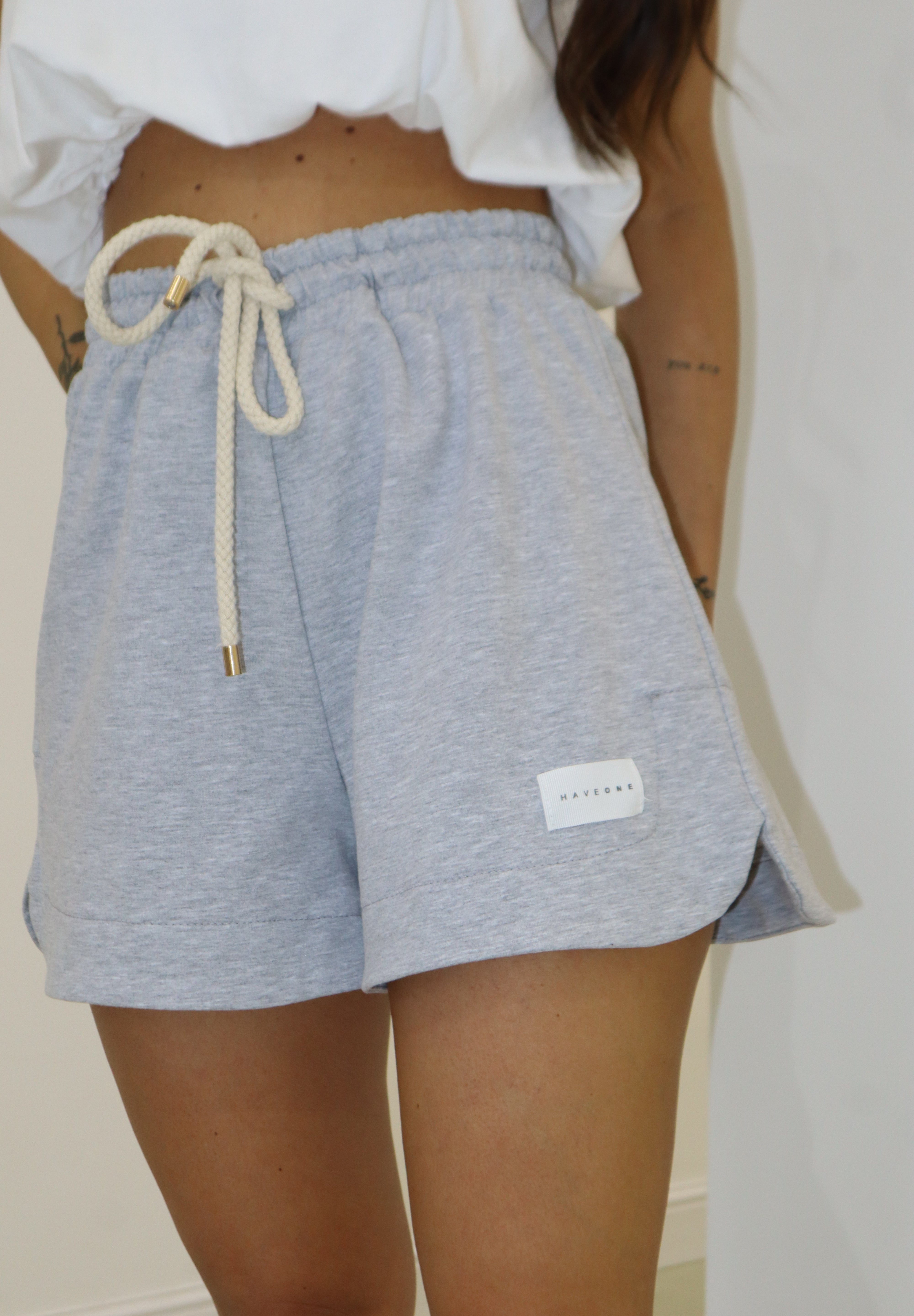 SHORTS GRAY