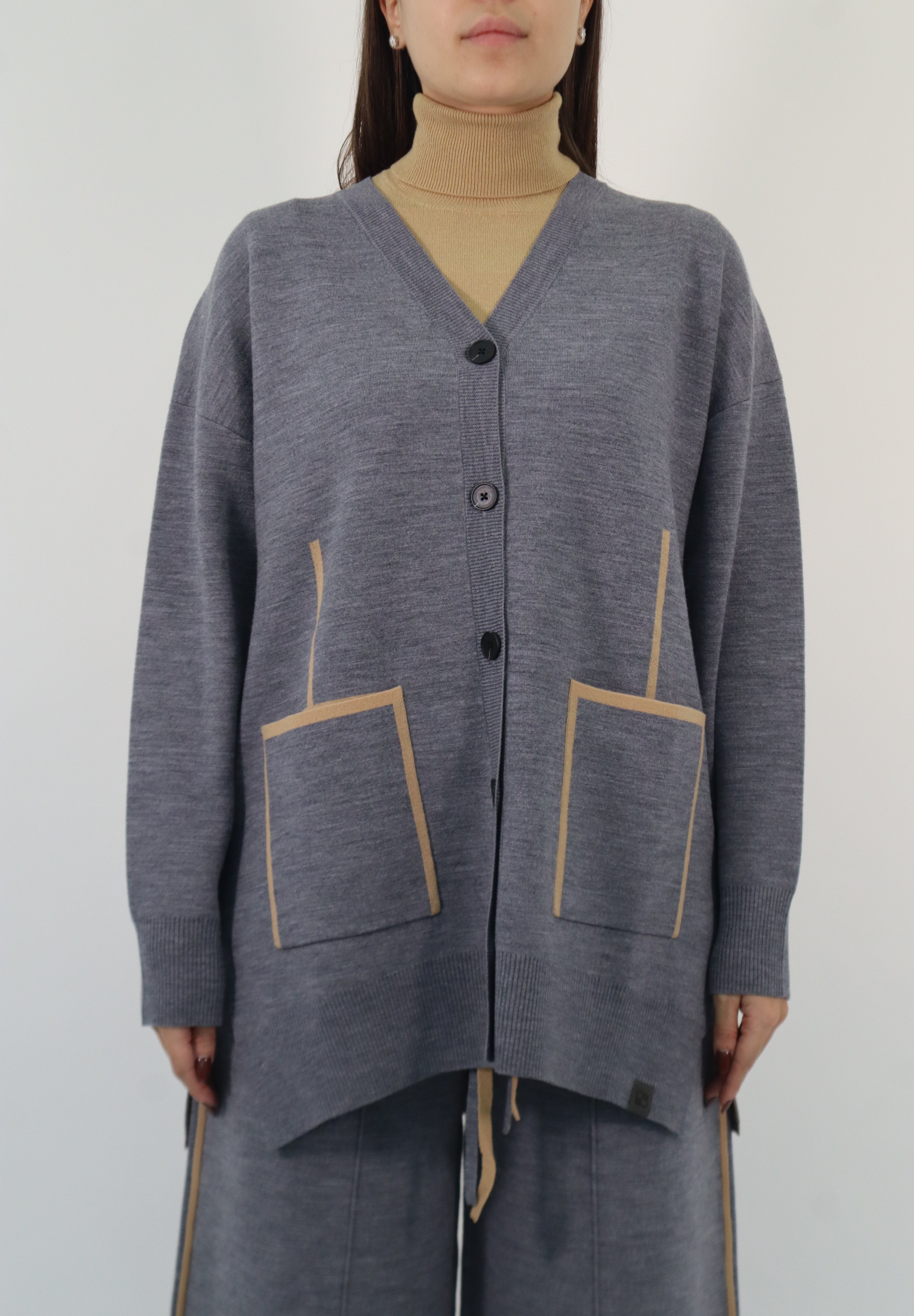 CARDIGAN GREY