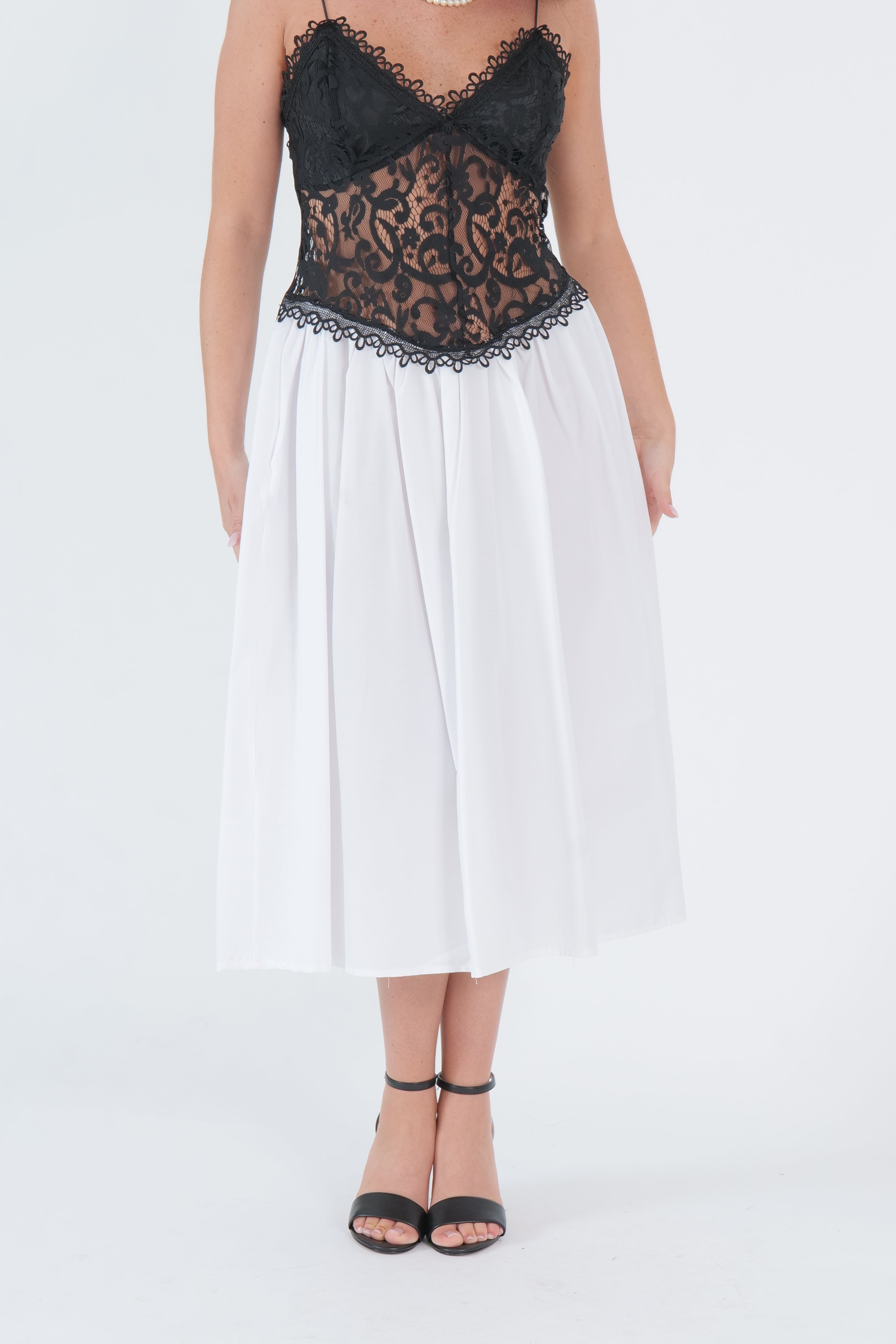 DRESS PIZZO BLACK E WHITE