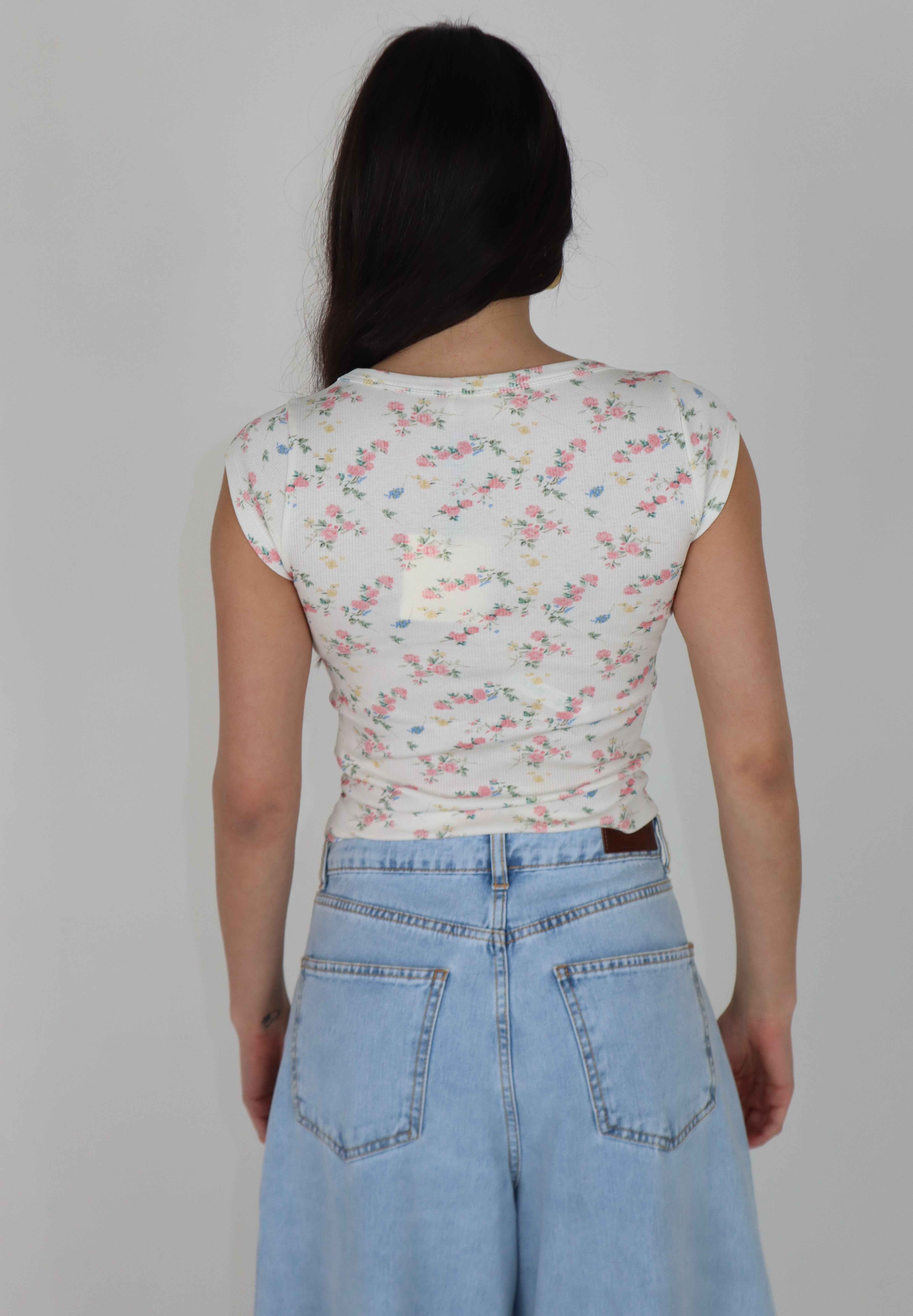 MAGLIA  FLOWERS