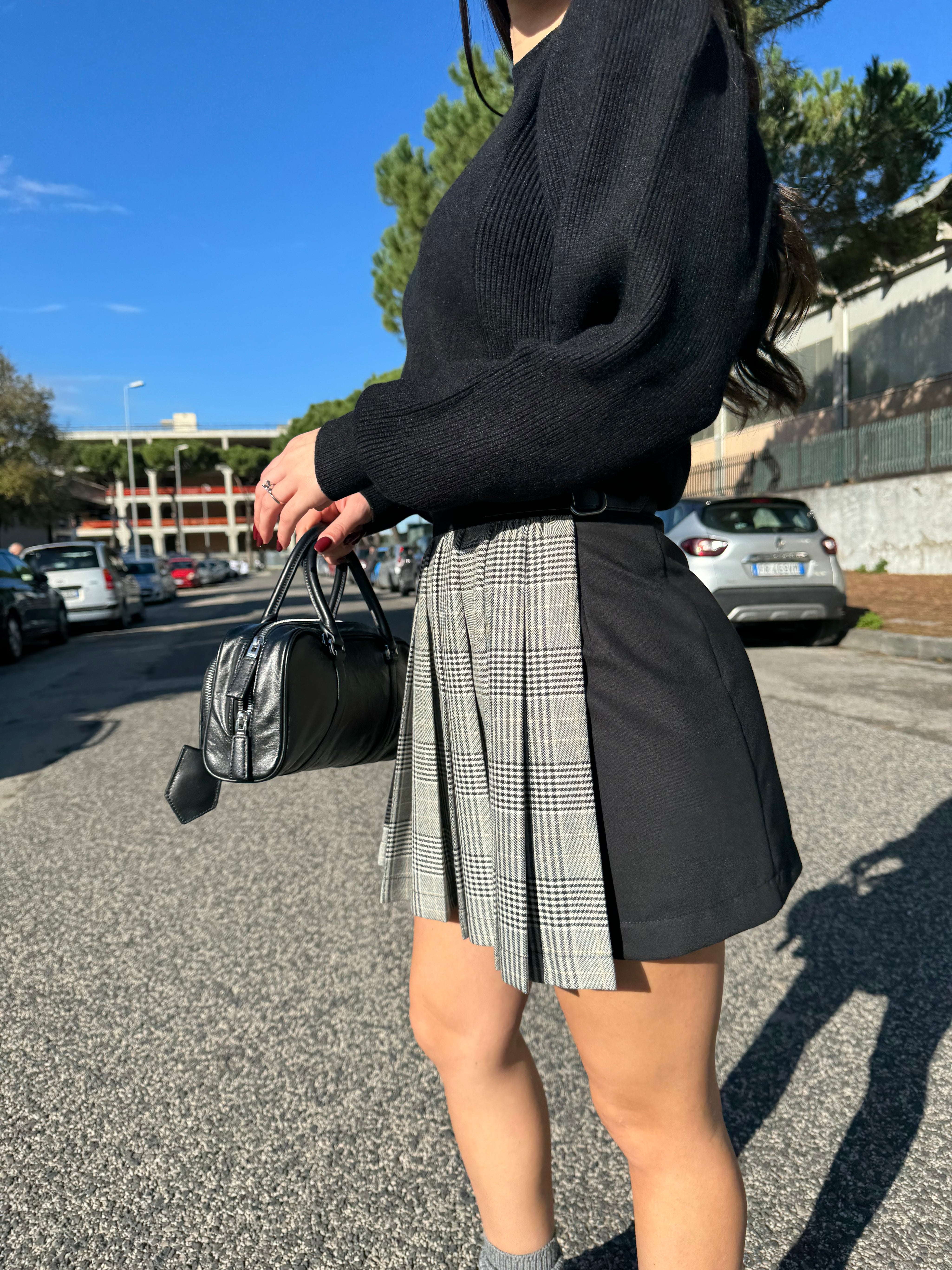 SKIRT COLLEGE