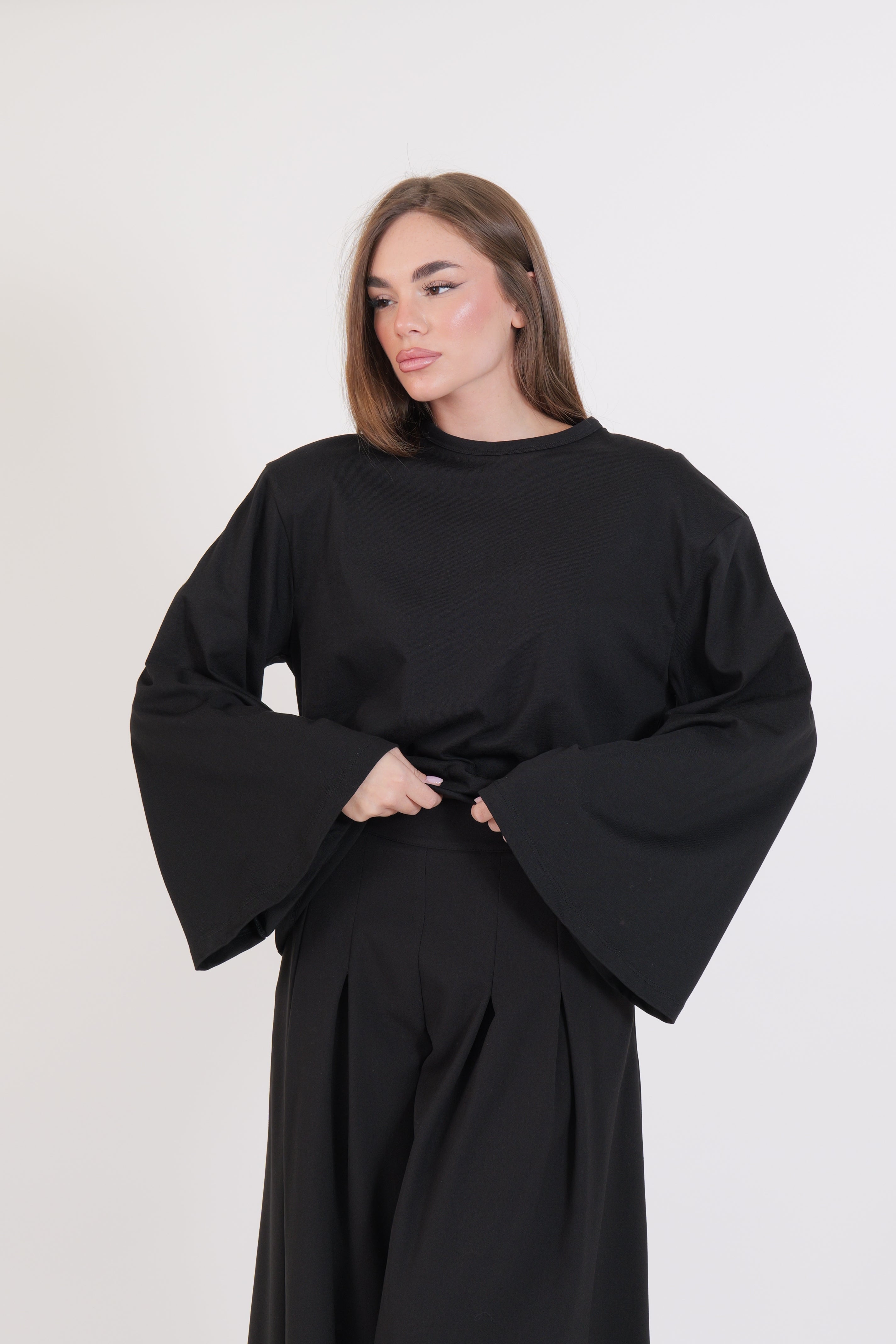 T-SHIRT SPALLINA NERA