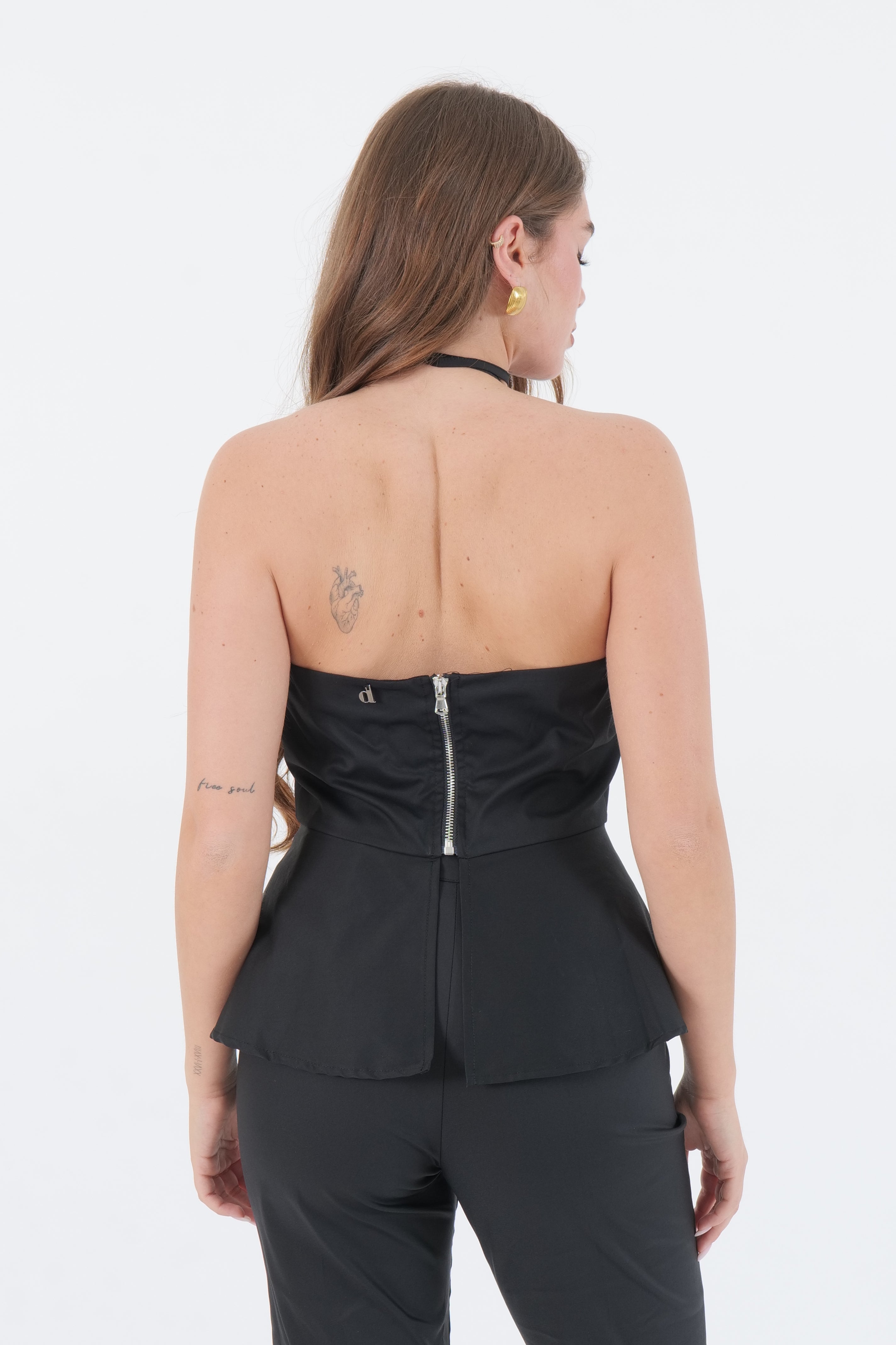 TOP SCOLLO AMERICA NERO