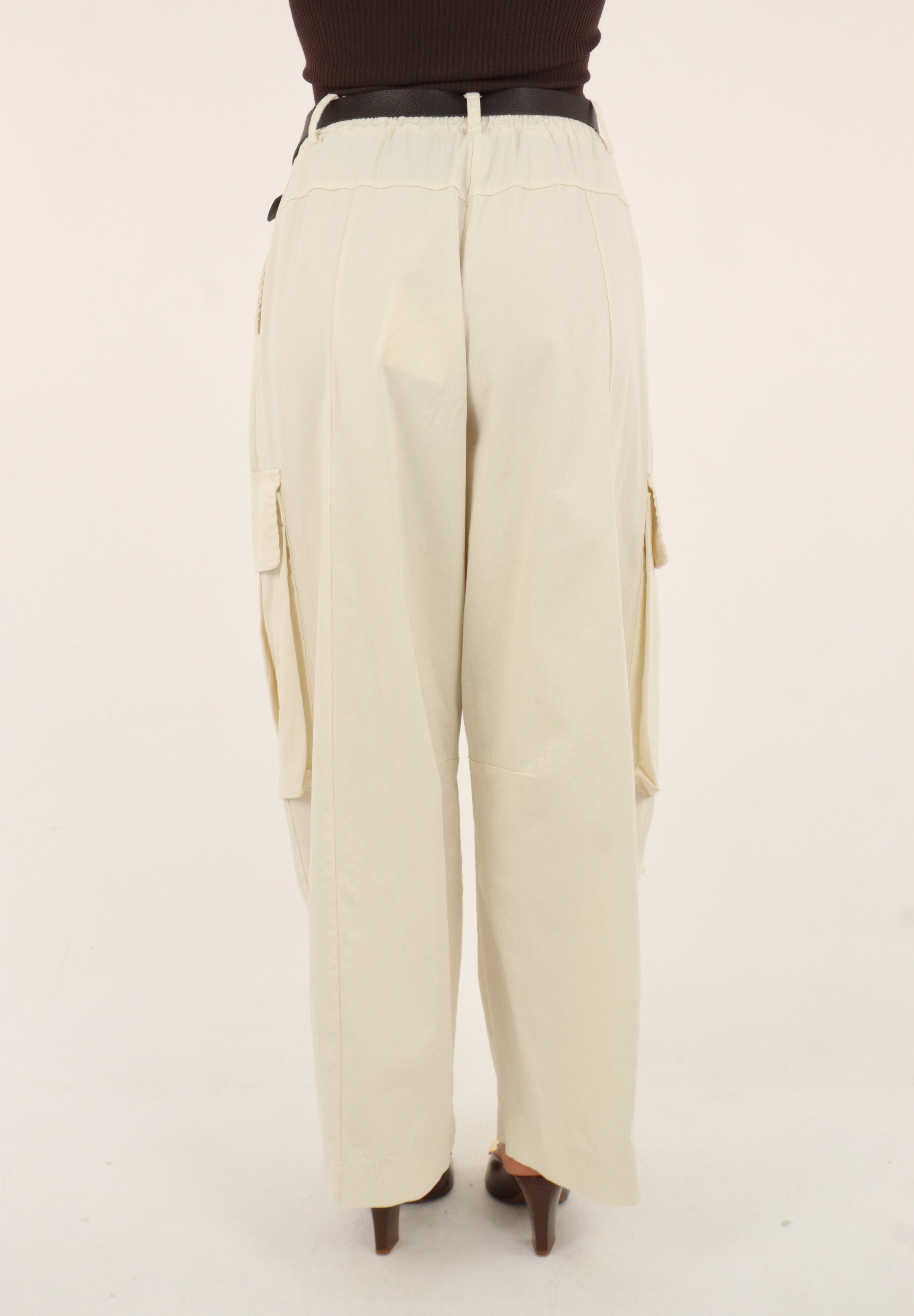 PANTALONE CARGO BURRO
