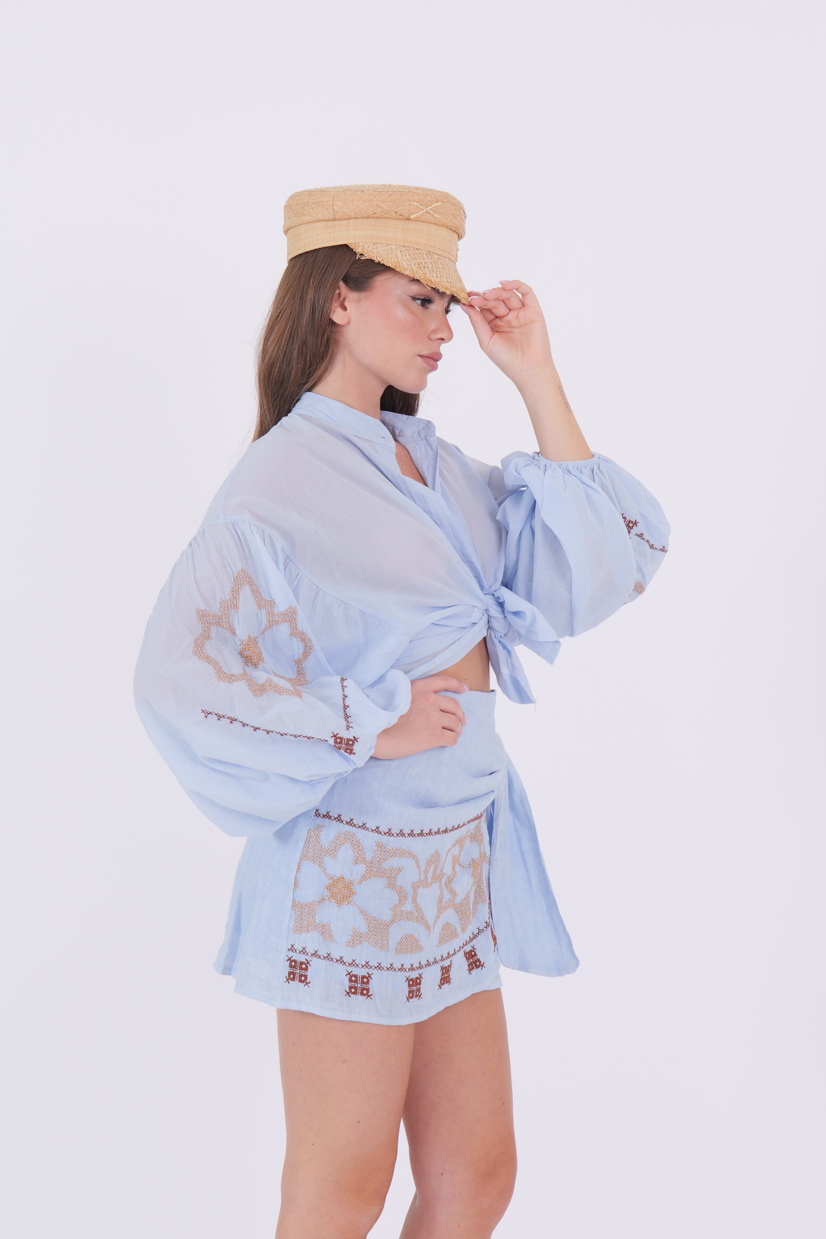CAMICIA RICAMO CELESTE