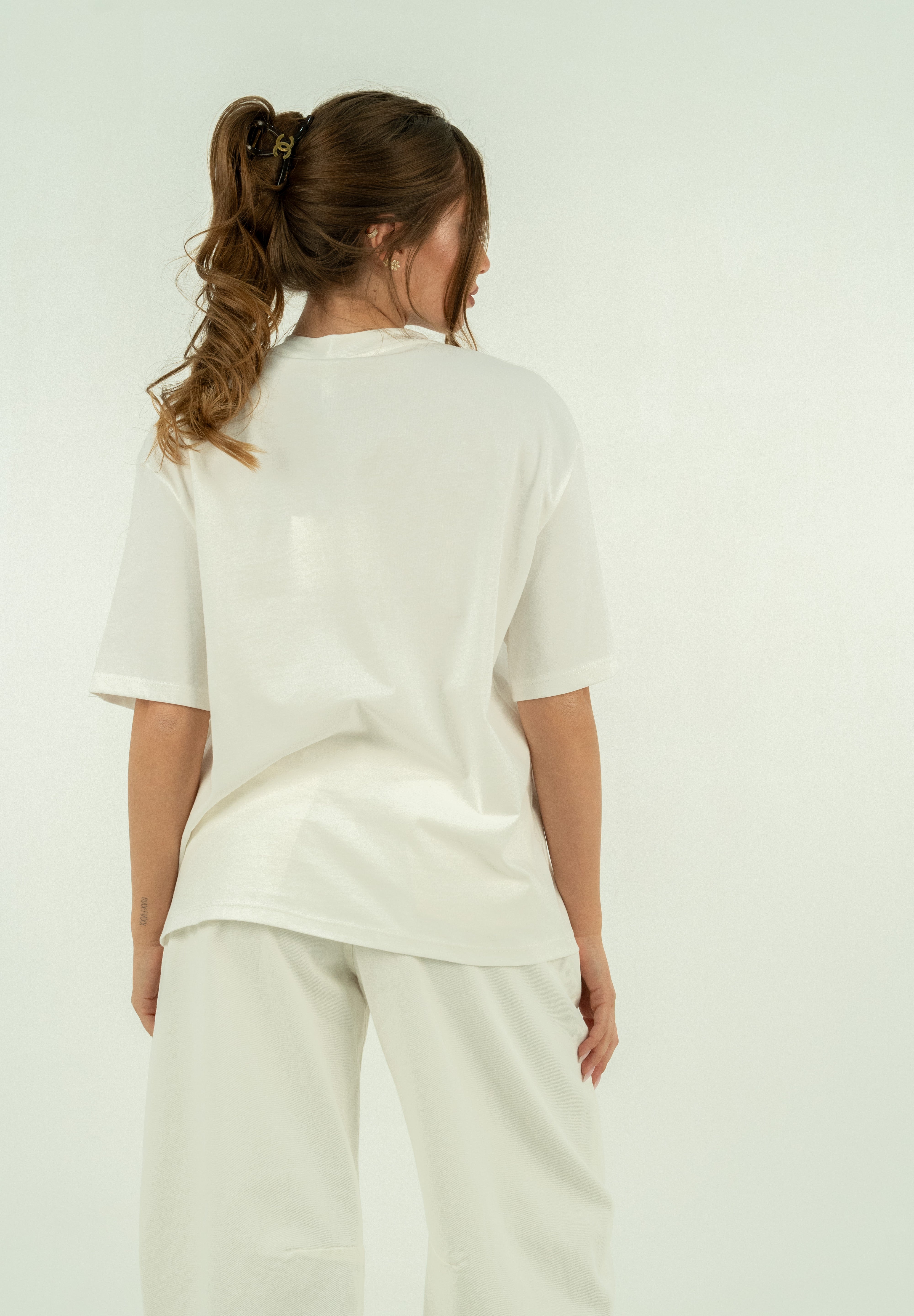 T-SHIRT TASCA PAILLETTES BIANCA