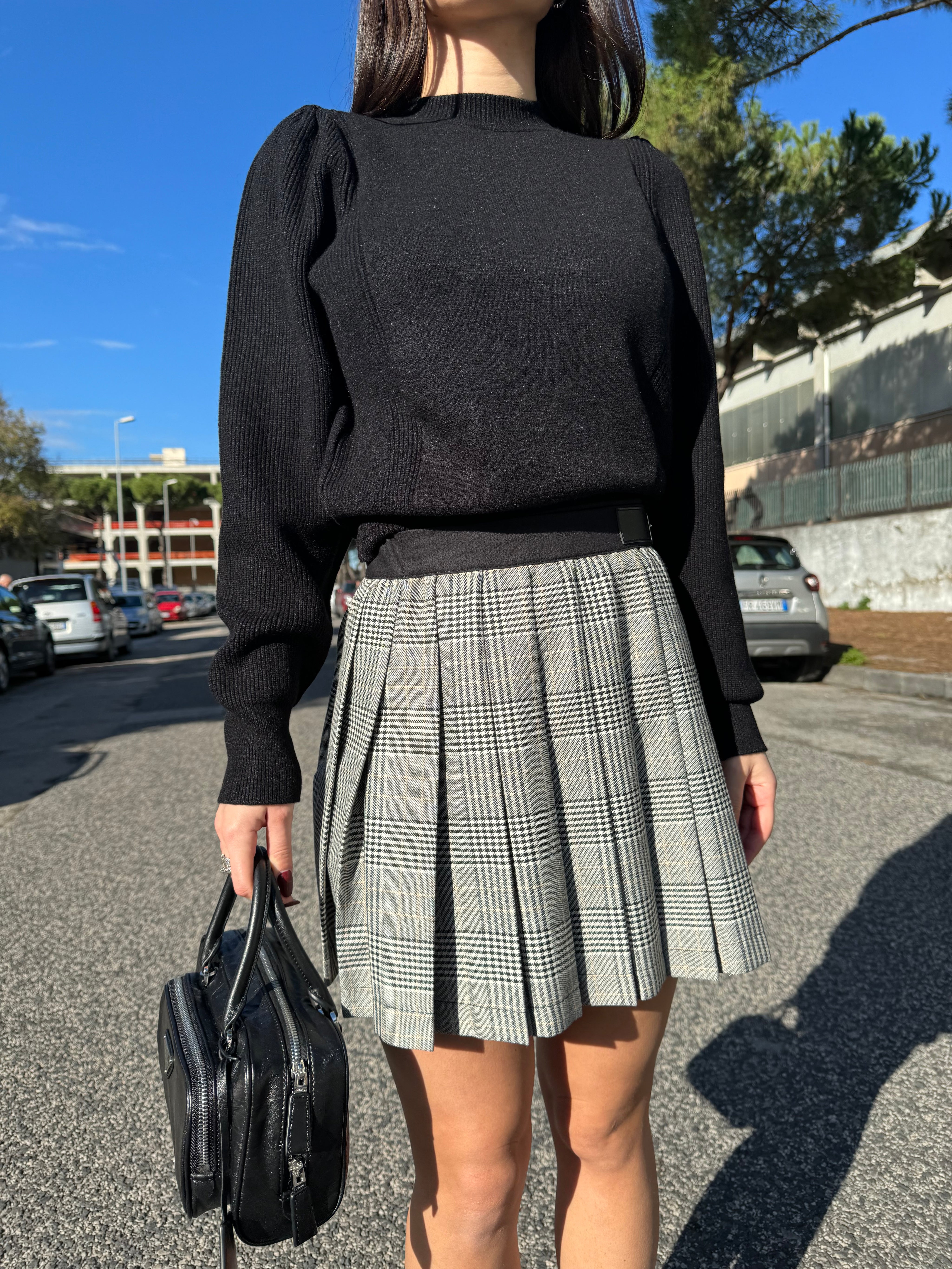 SKIRT COLLEGE