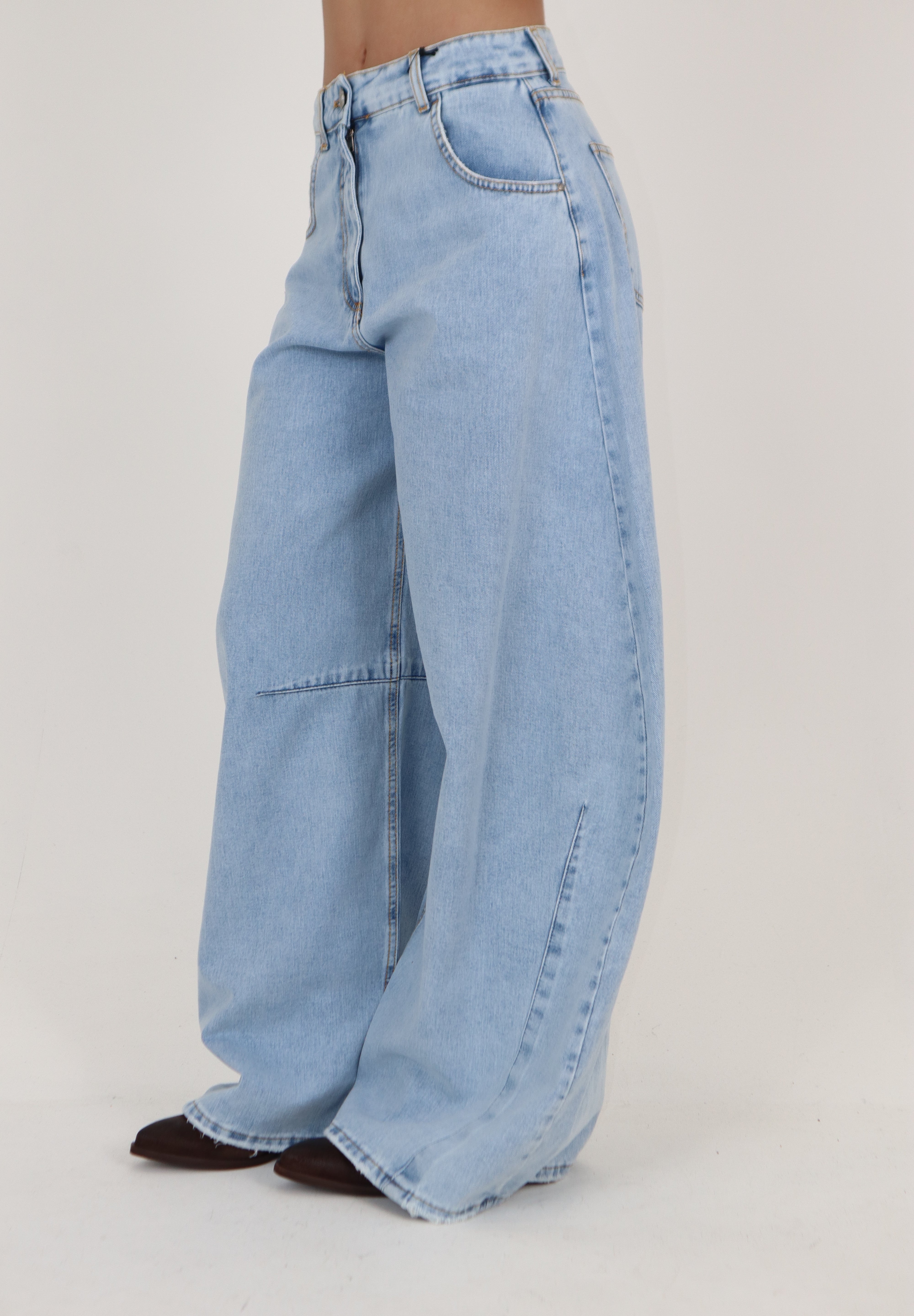 DENIM LOUVRE