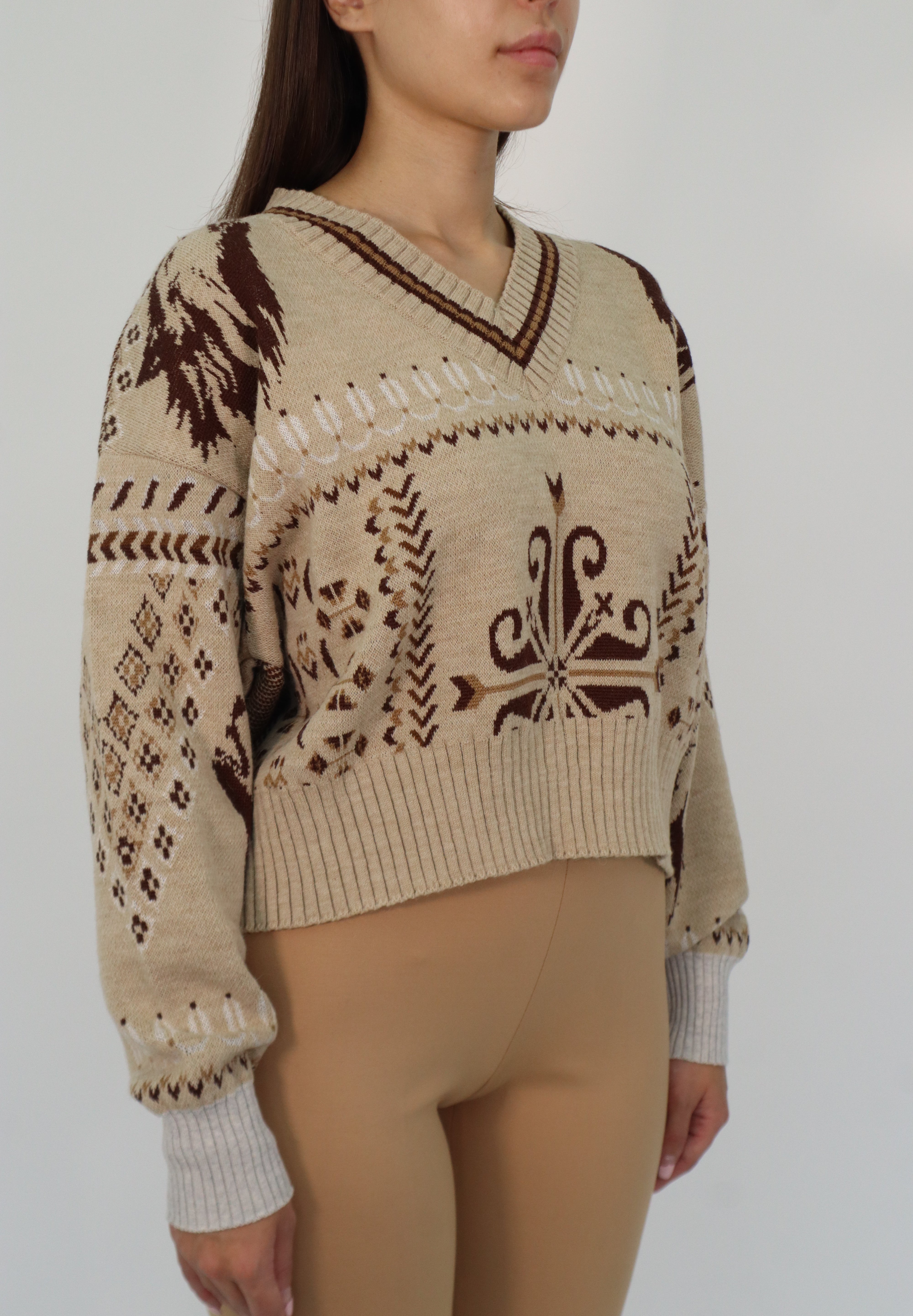 JACQUARD V-NECK SWEATER