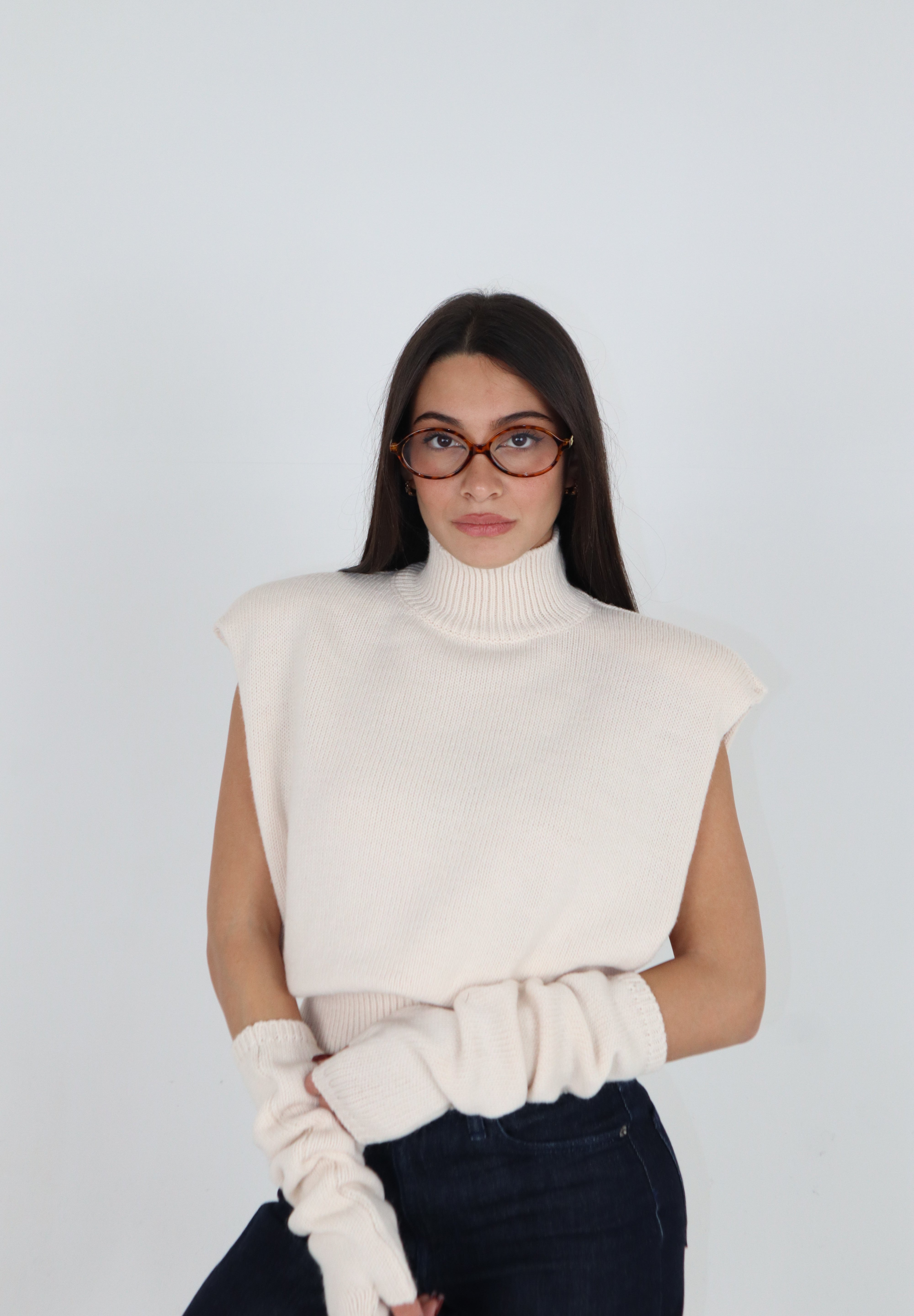 MAGLIONCINO CON MANICOTTI