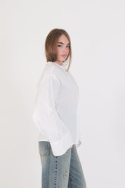 CAMICIA BIANCA TENSIONE