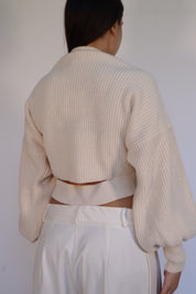 PULL CROPPED