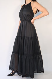 DRESS BOULEVARD