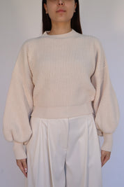 PULL CROPPED