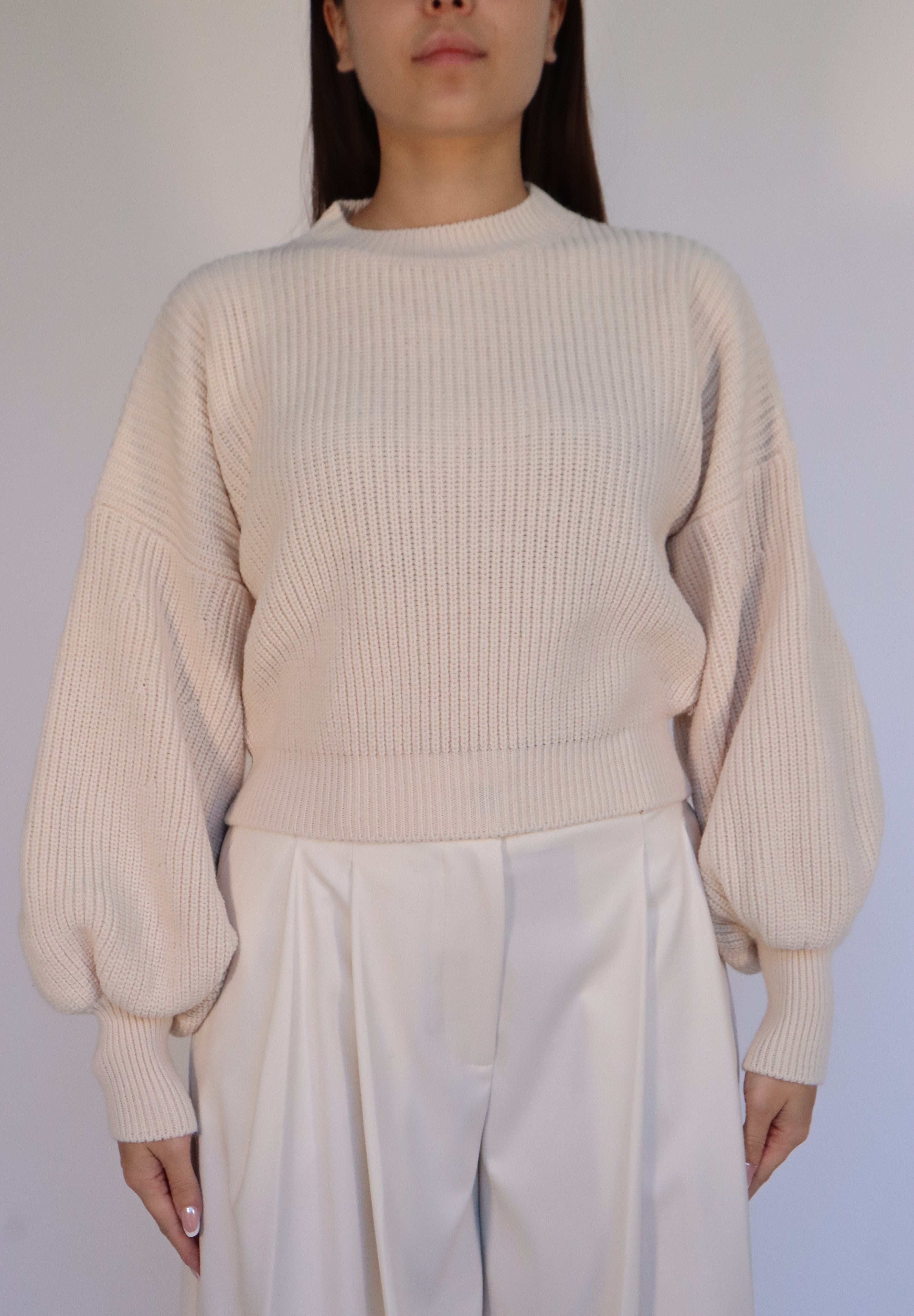 PULL CROPPED