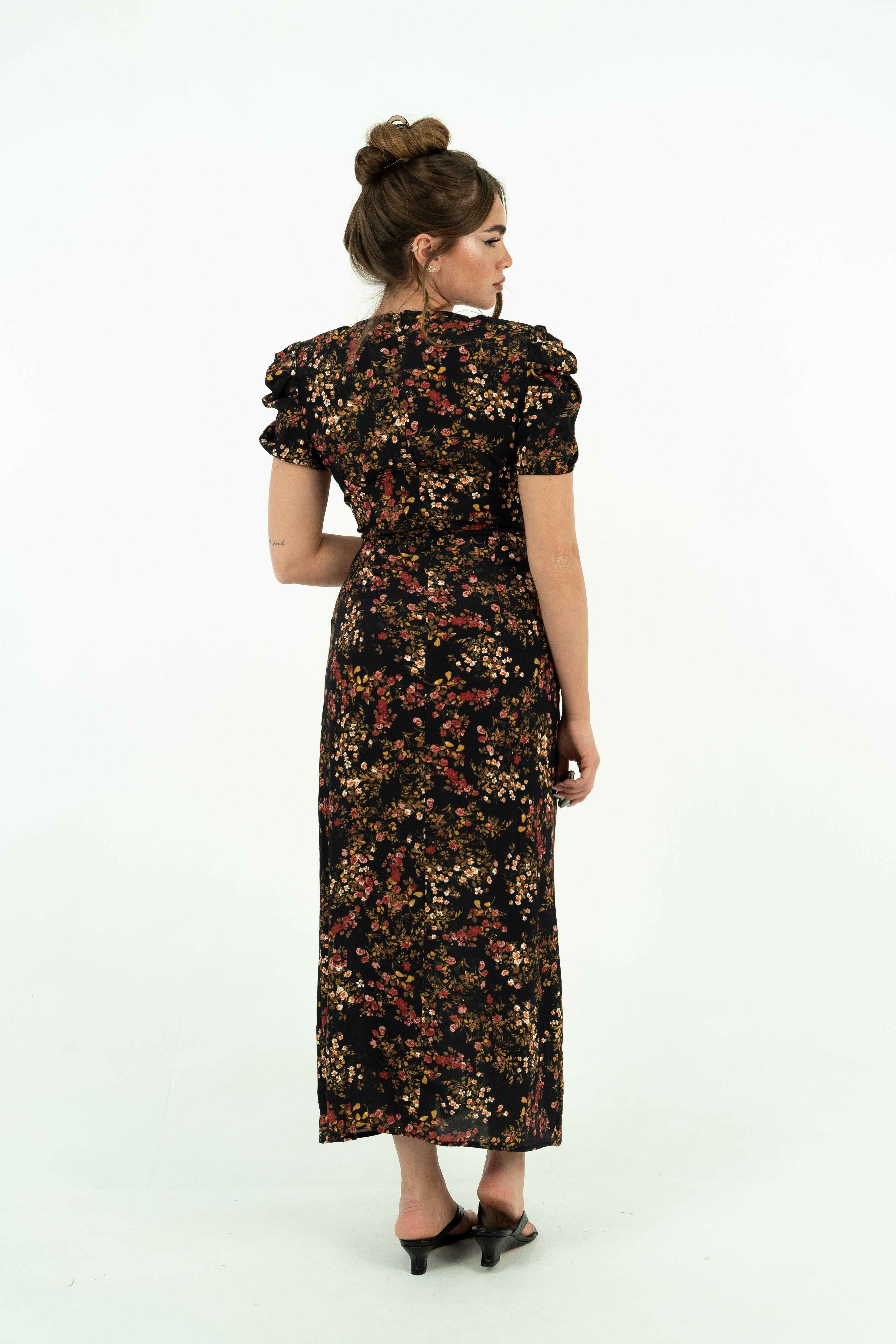 DRESS FLOWERS BLACK