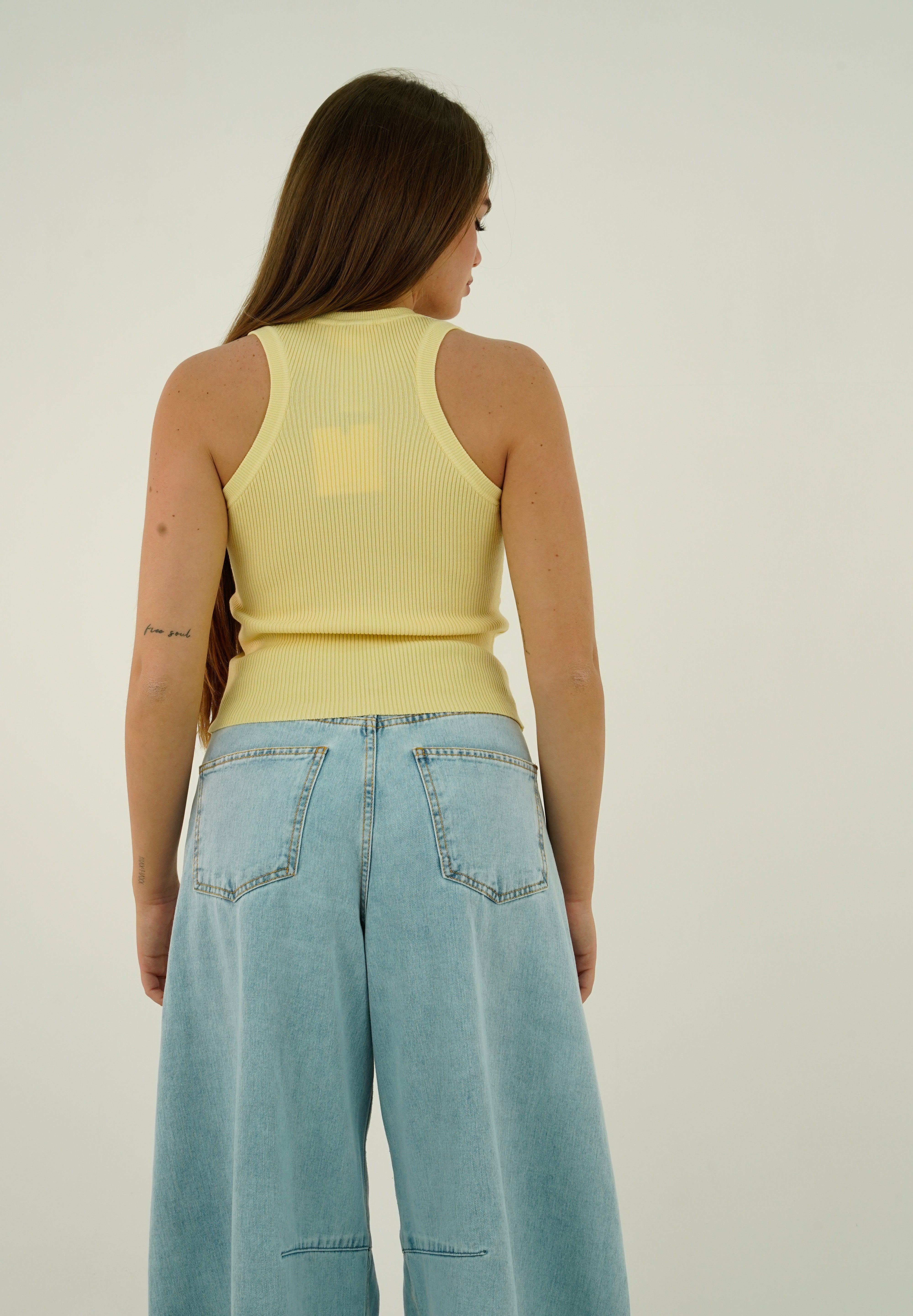 TOP GIROCOLLO GIALLO