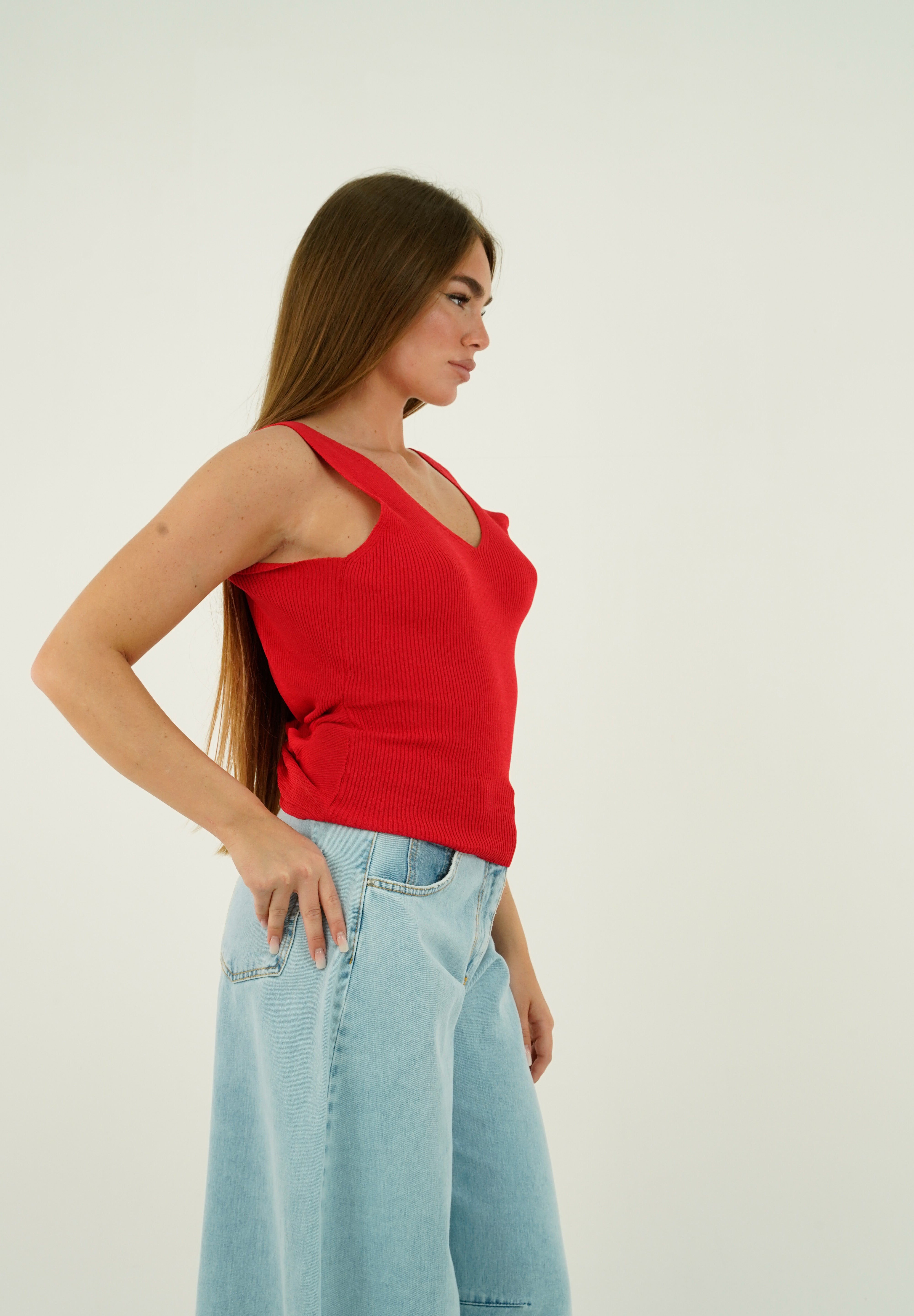TOP SCOLLO V ROSSO