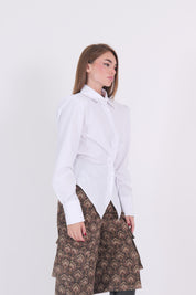 CAMICIA BIANCA TENSIONE