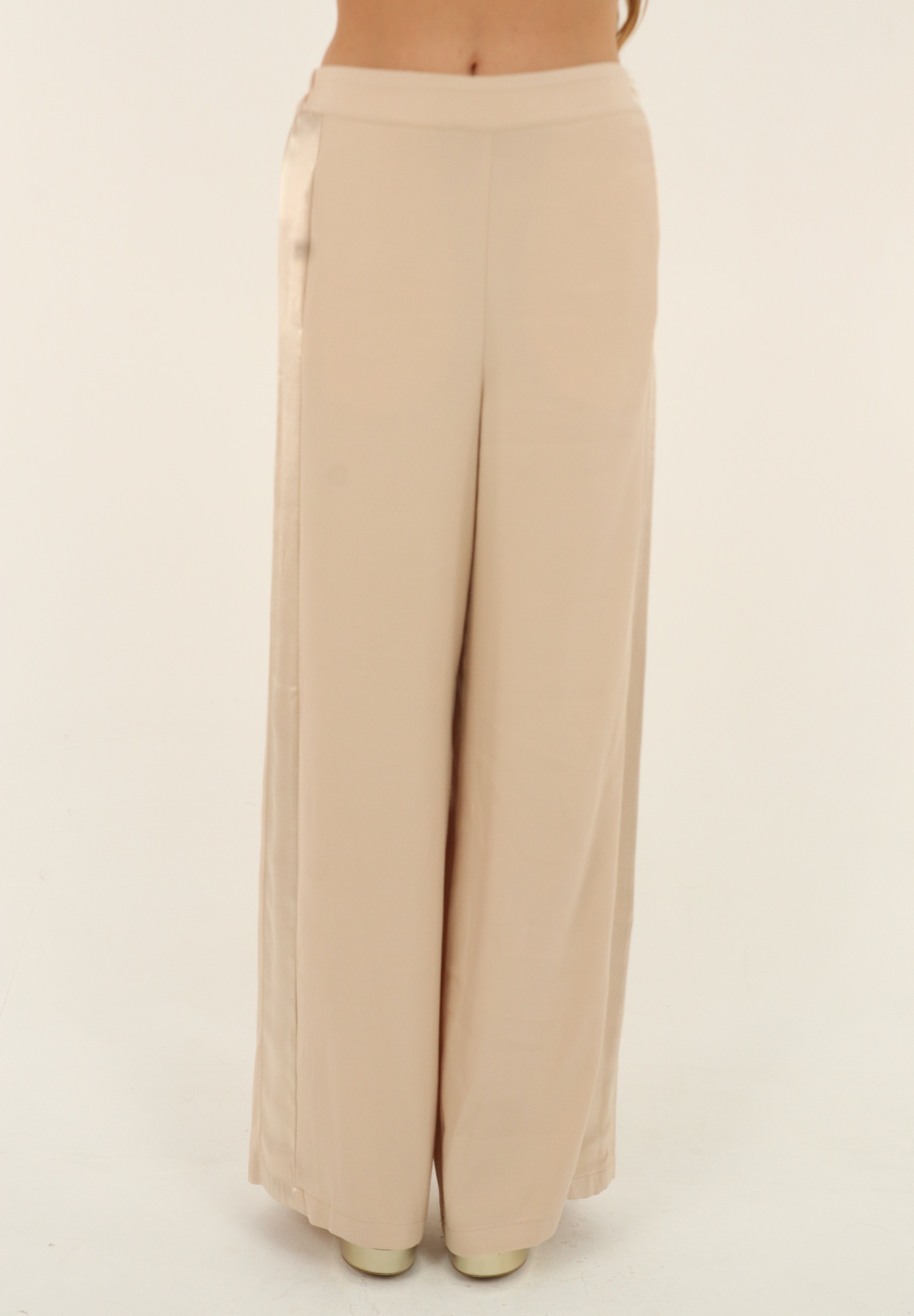 SET VALERY BEIGE