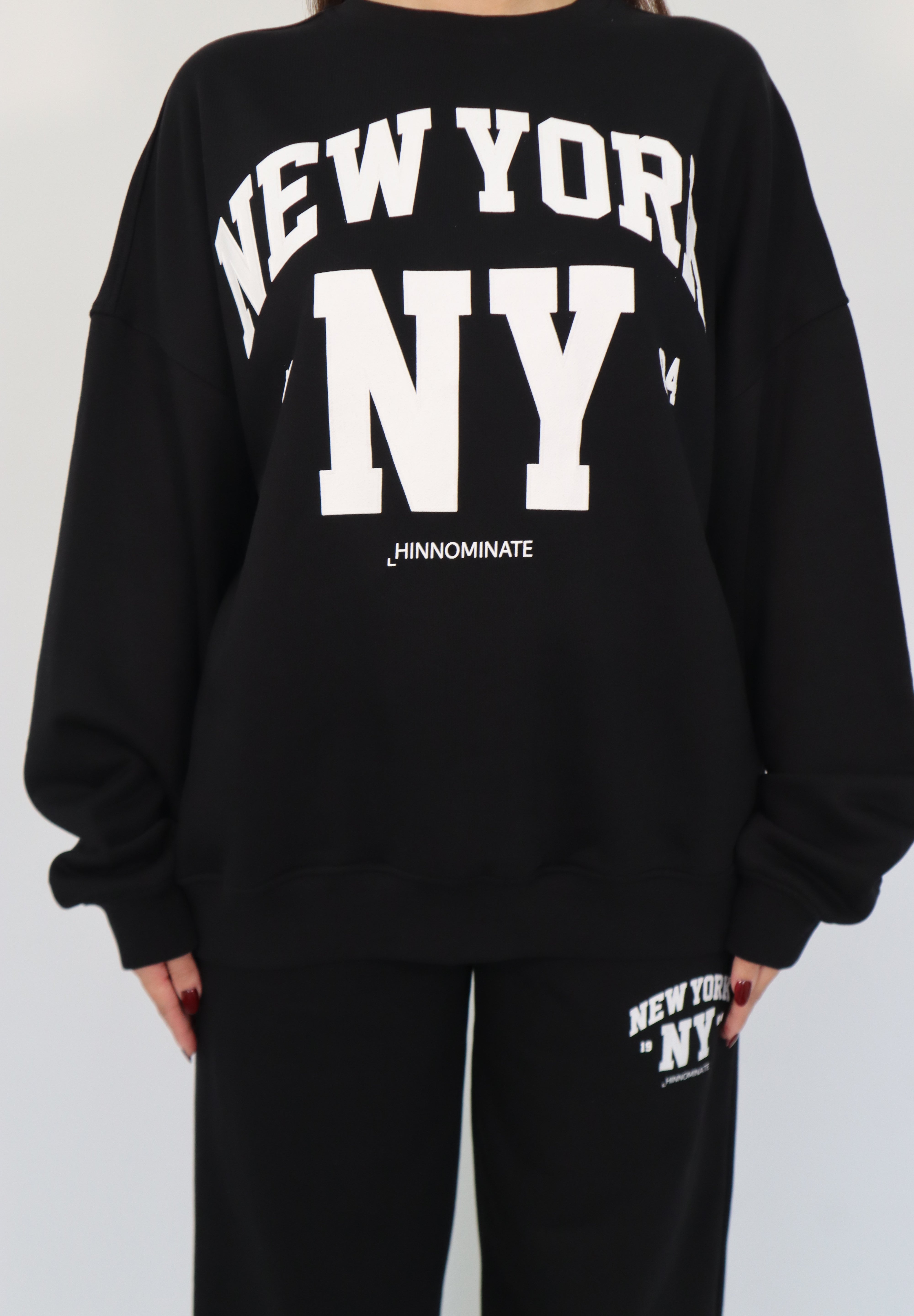 OVER NEW YORK CREW NECK SWEATSHIRT