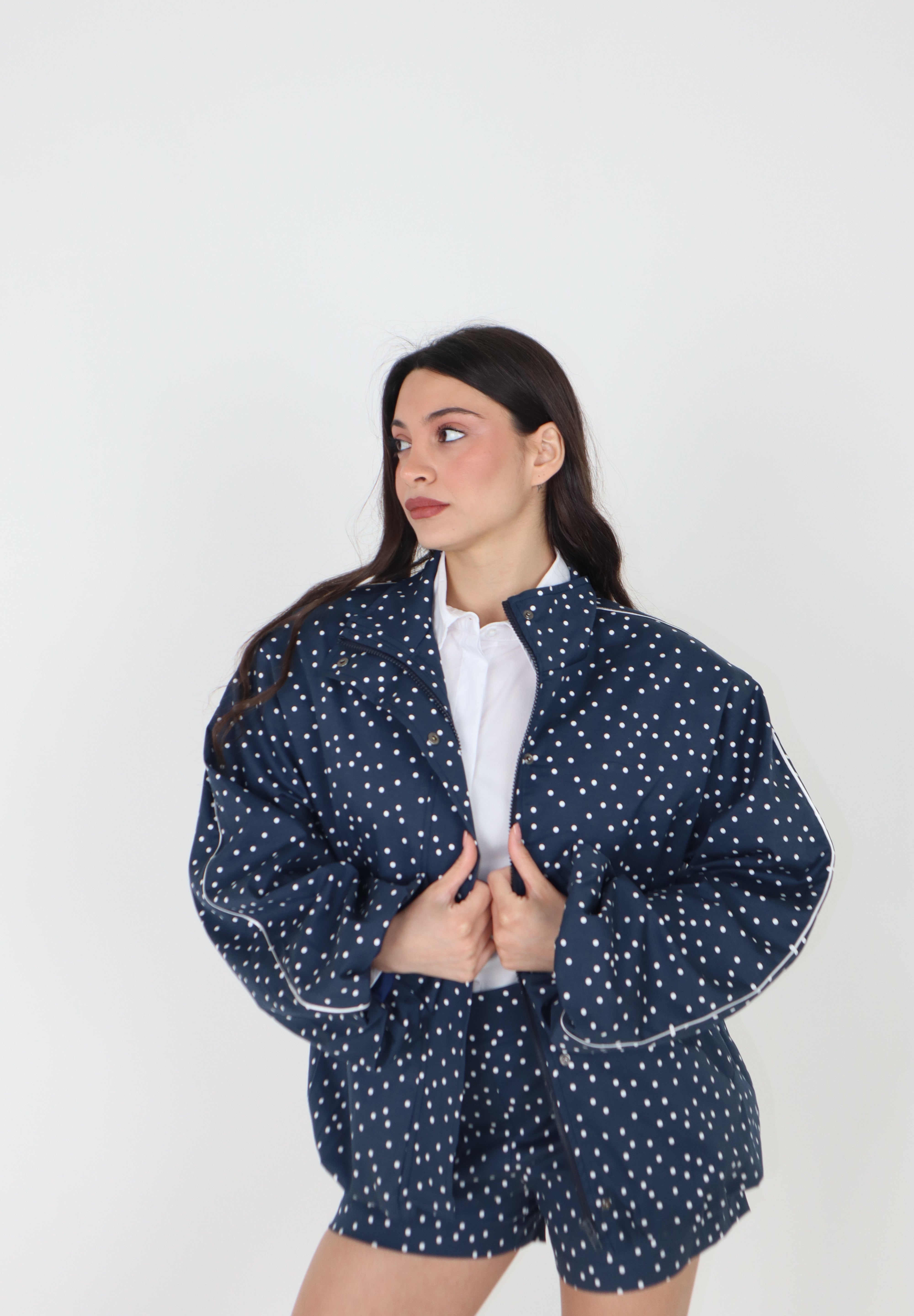 BOMBER POIS