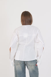 CAMICIA BIANCA TENSIONE