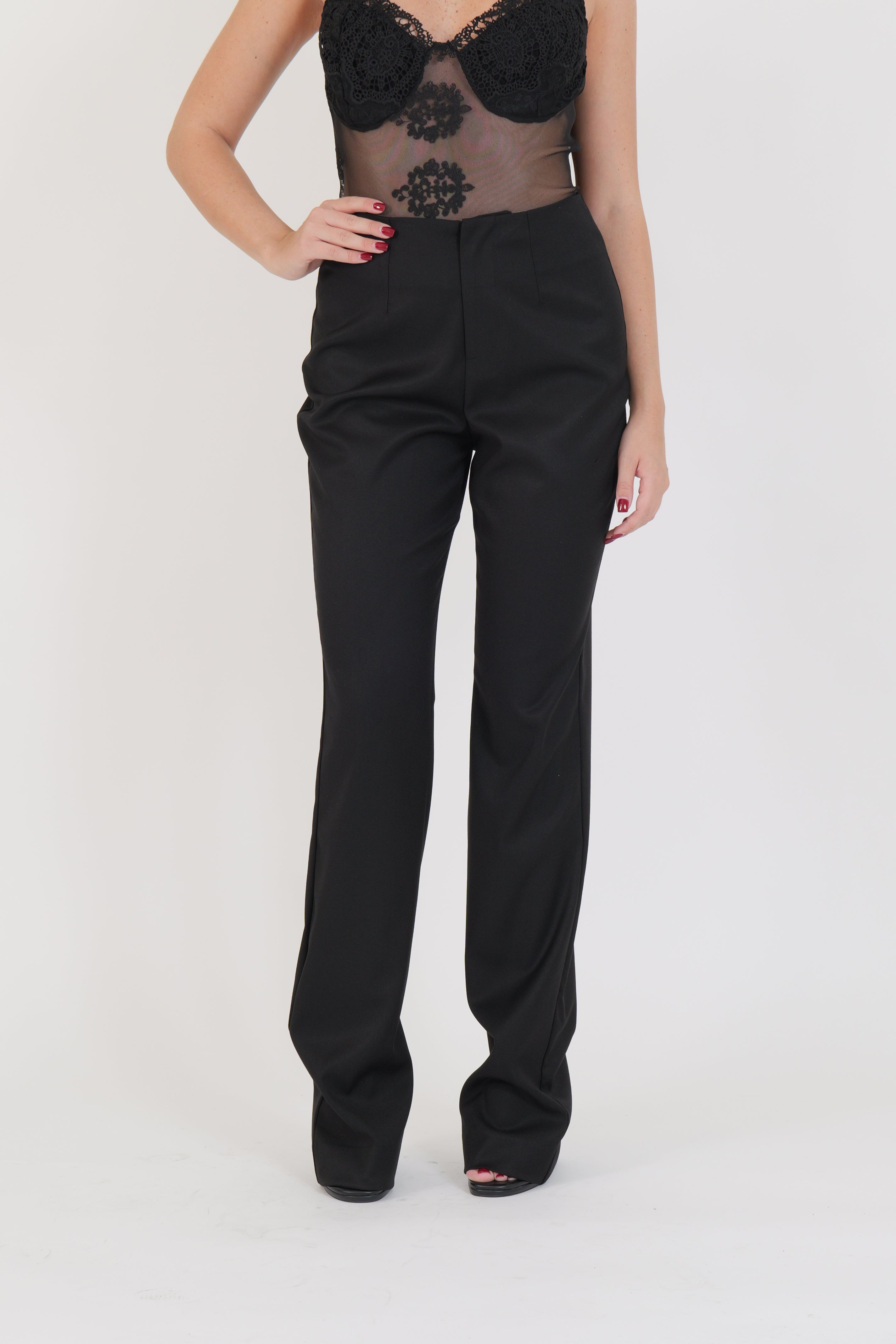 PANTALONE NERO MAR DE MARGARITAS