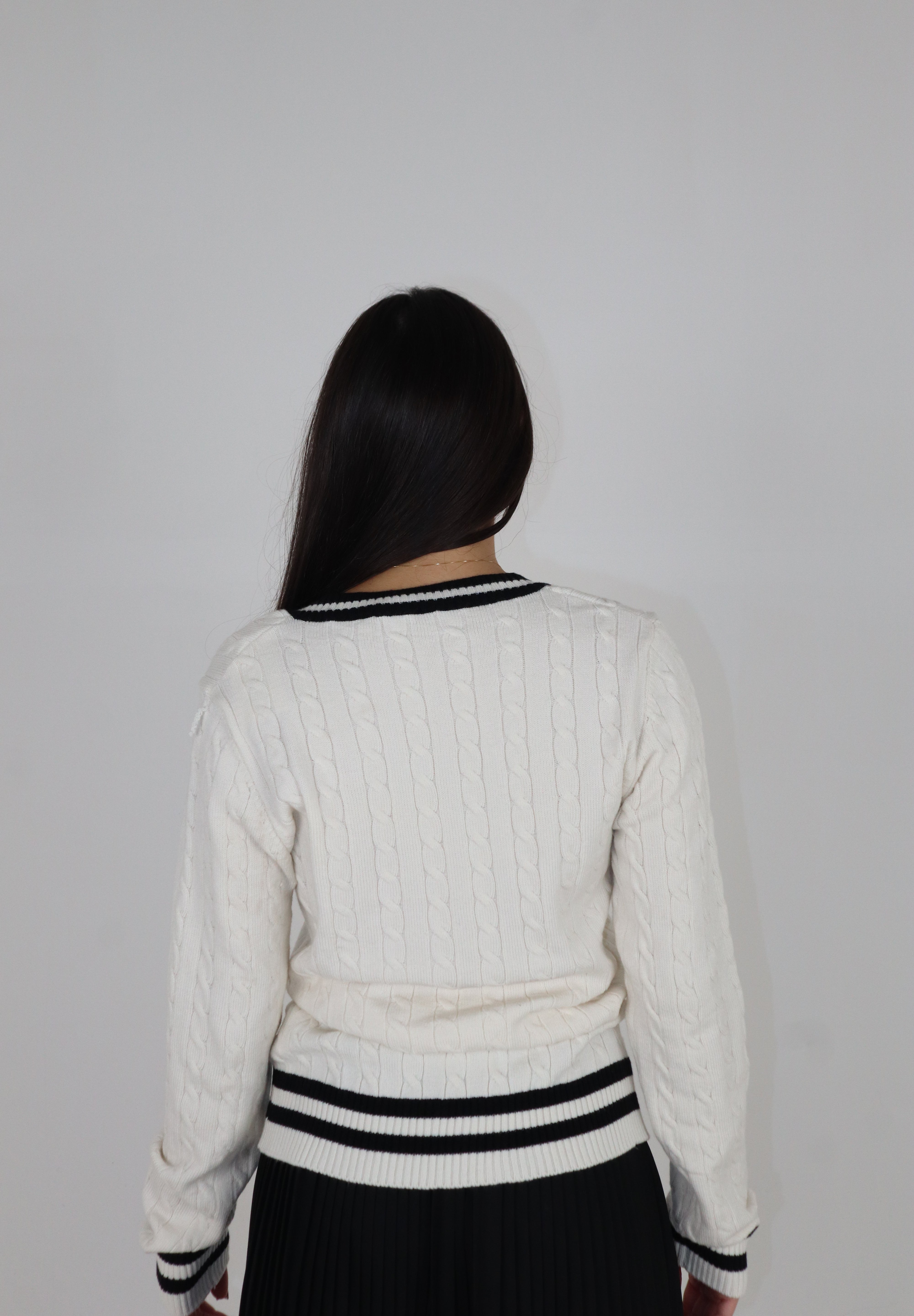 PULL SCOLLO V TENNIS