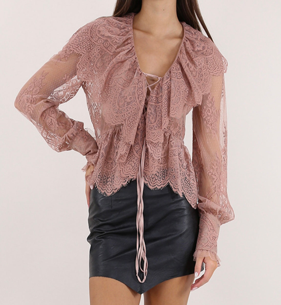 KIM LACE BLOUSE