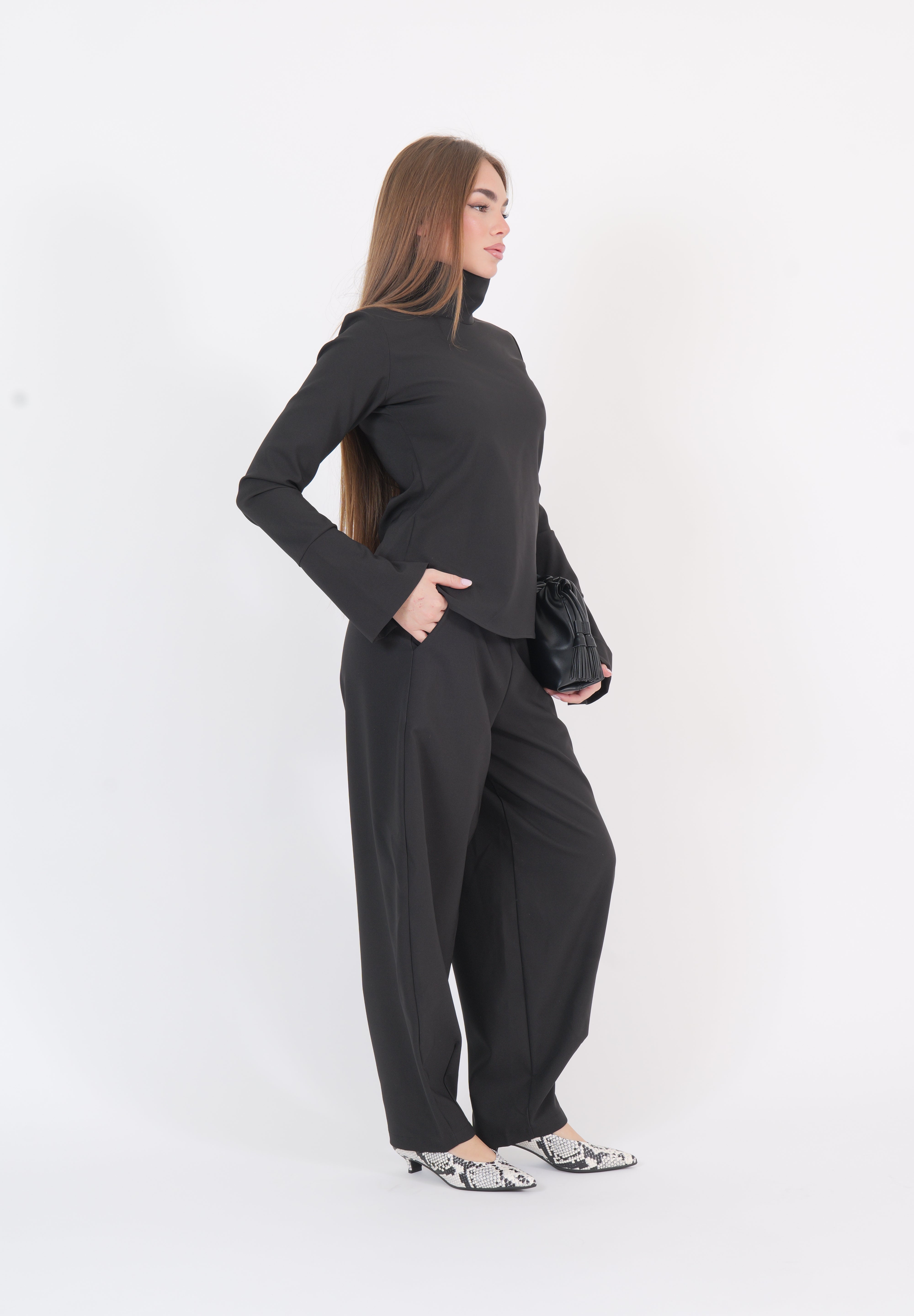 TOP MANICA LUNGA NERO